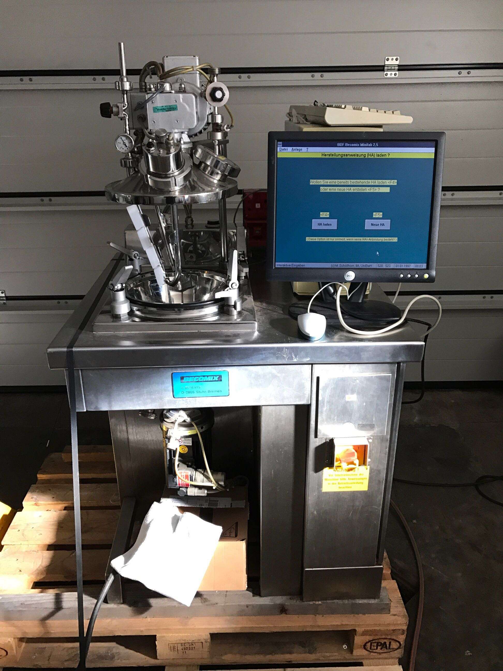 Homogenizing mixer for labor 2