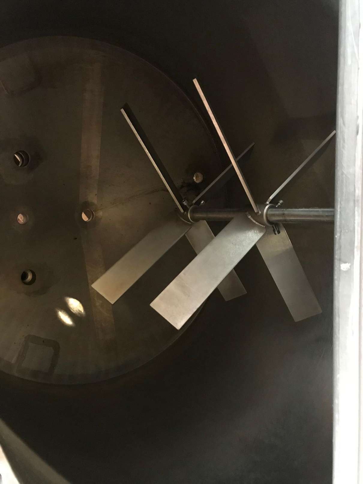 1200 l Stainless Steel Tank 2