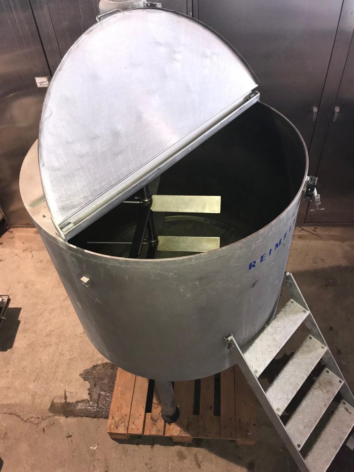 1200 l Stainless Steel Tank