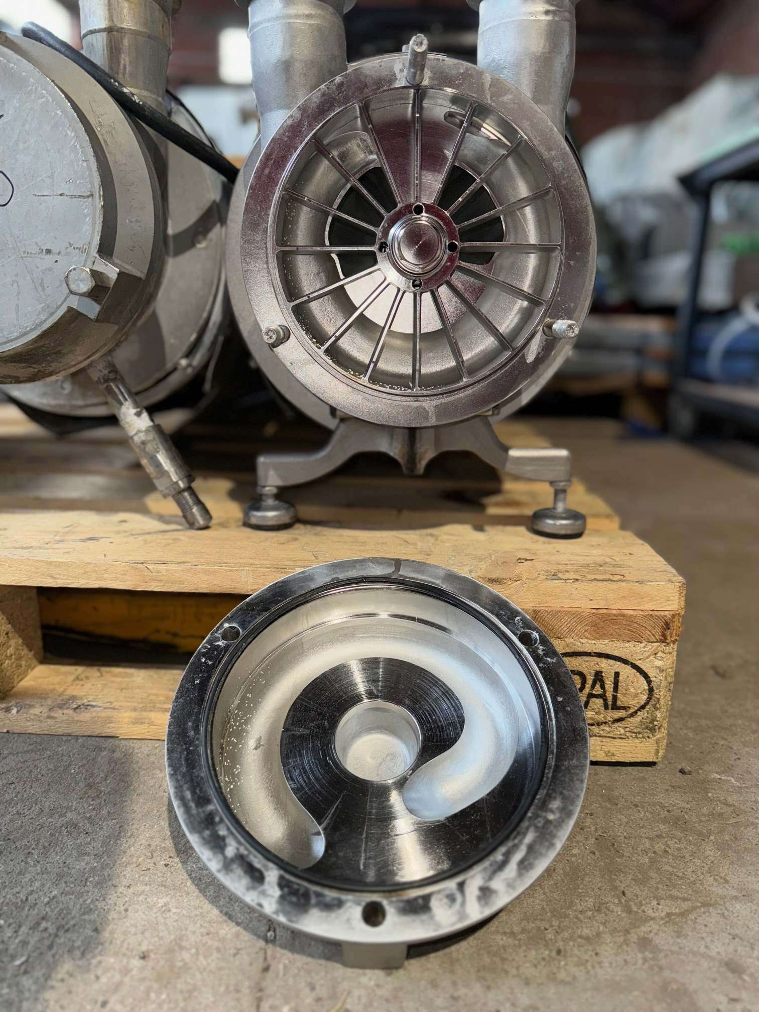 Hilge SIPLA 52.1 BYS 65/65/7,5/4 Centrifugal Pump used 5