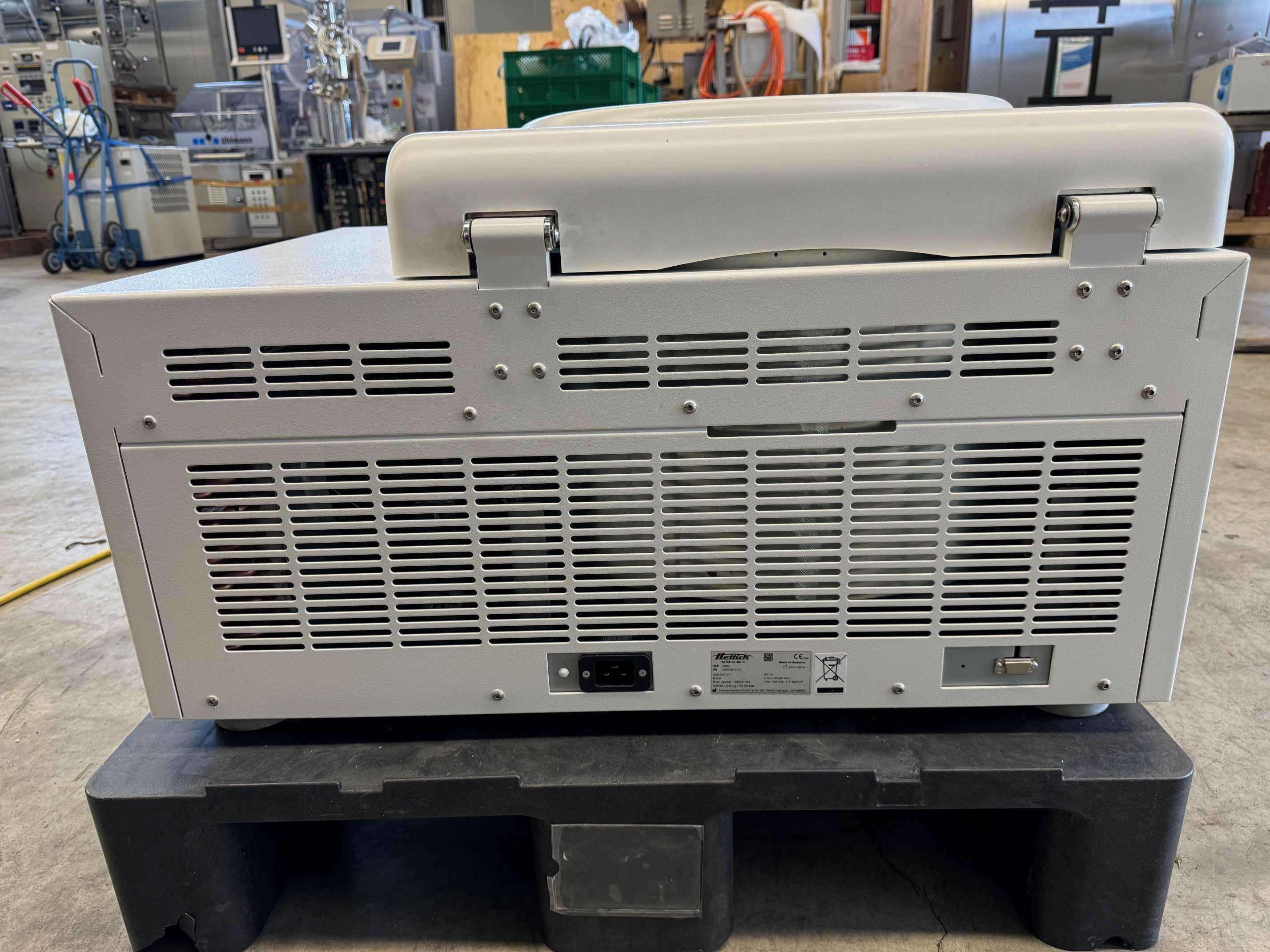 Table centrifuge, cooled 7
