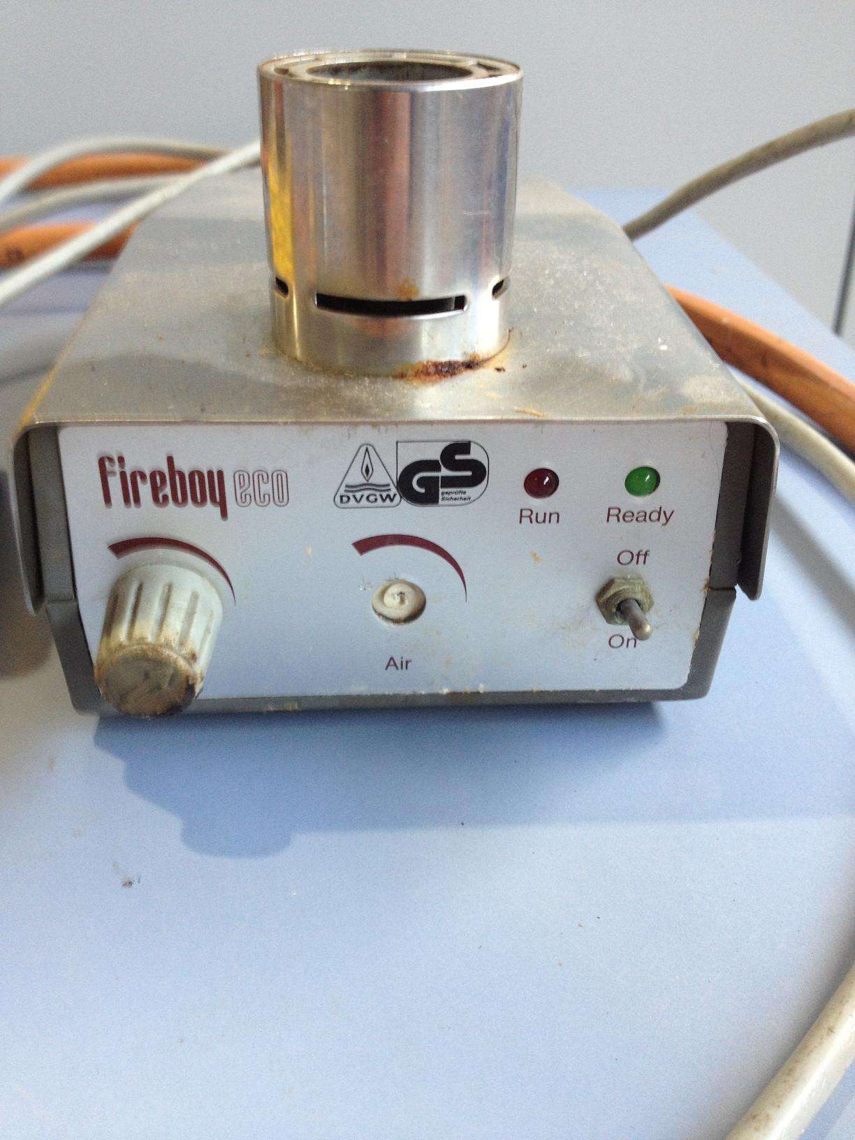 Bunsen burner 2