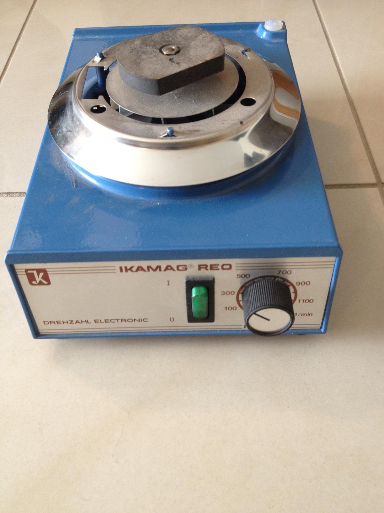 Magnetic stirrer