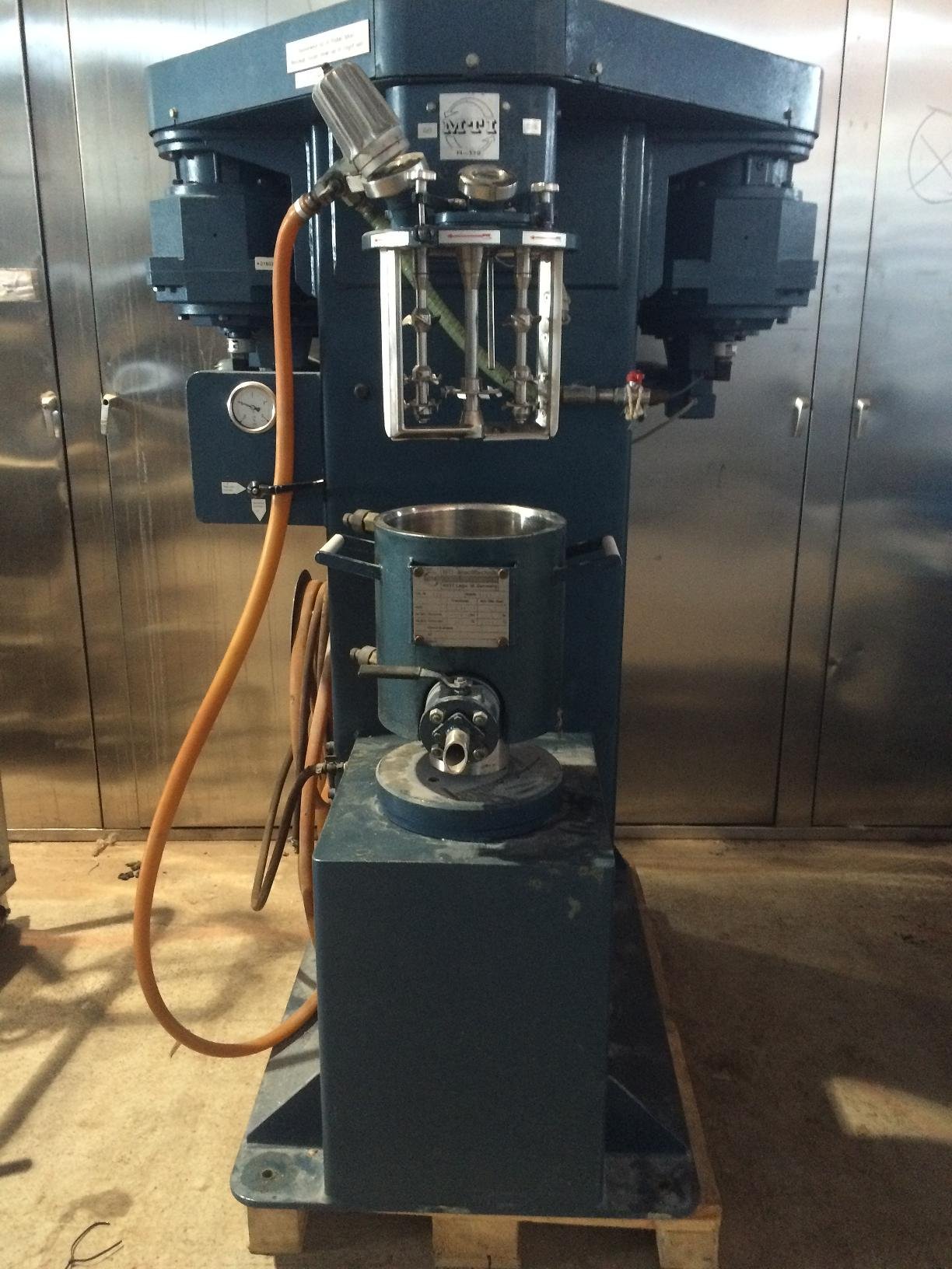 Paste mixer