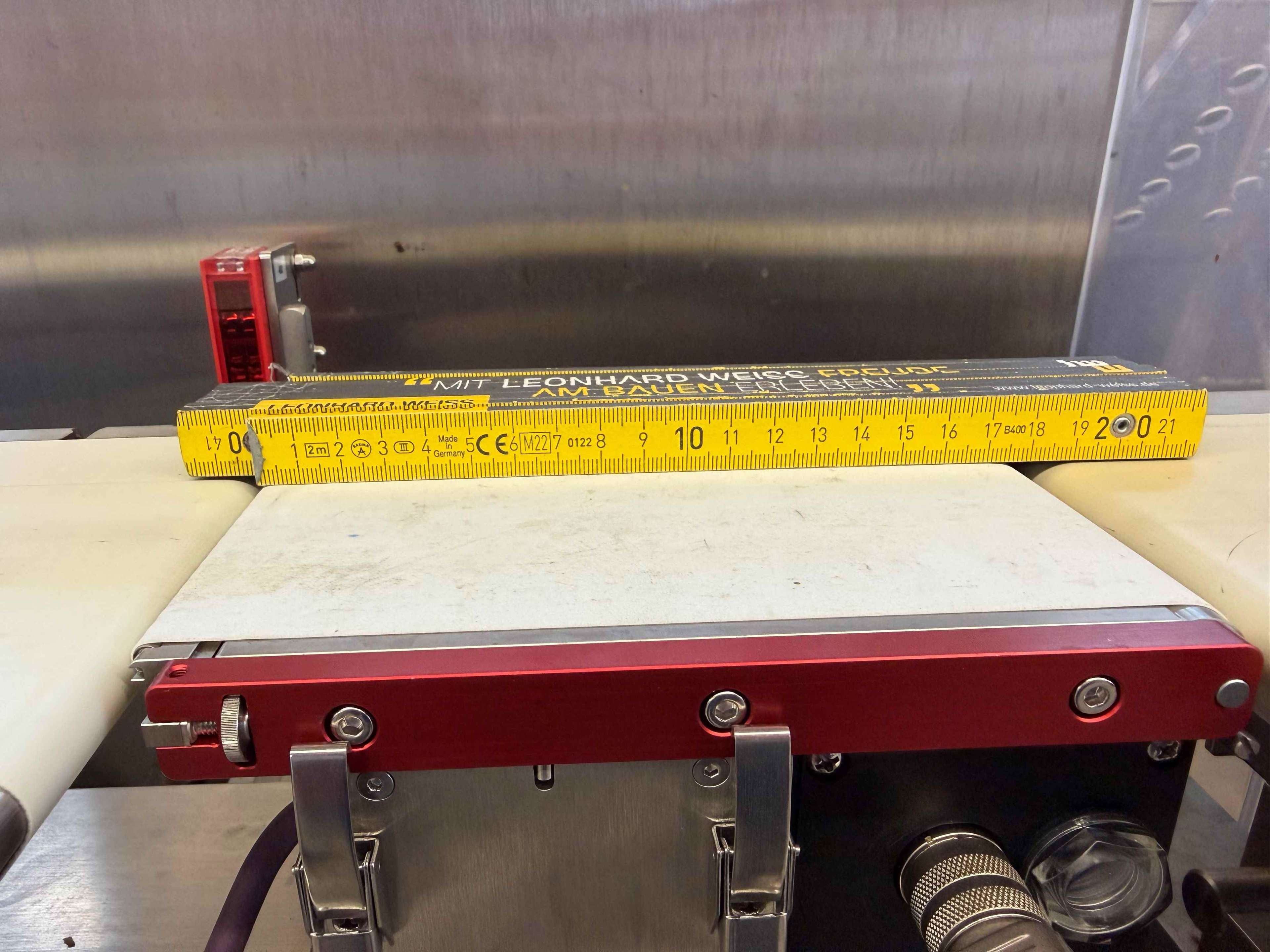 WIPOTEC OCS HC-A-VA-3000-3 High-Speed Checkweigher used 9