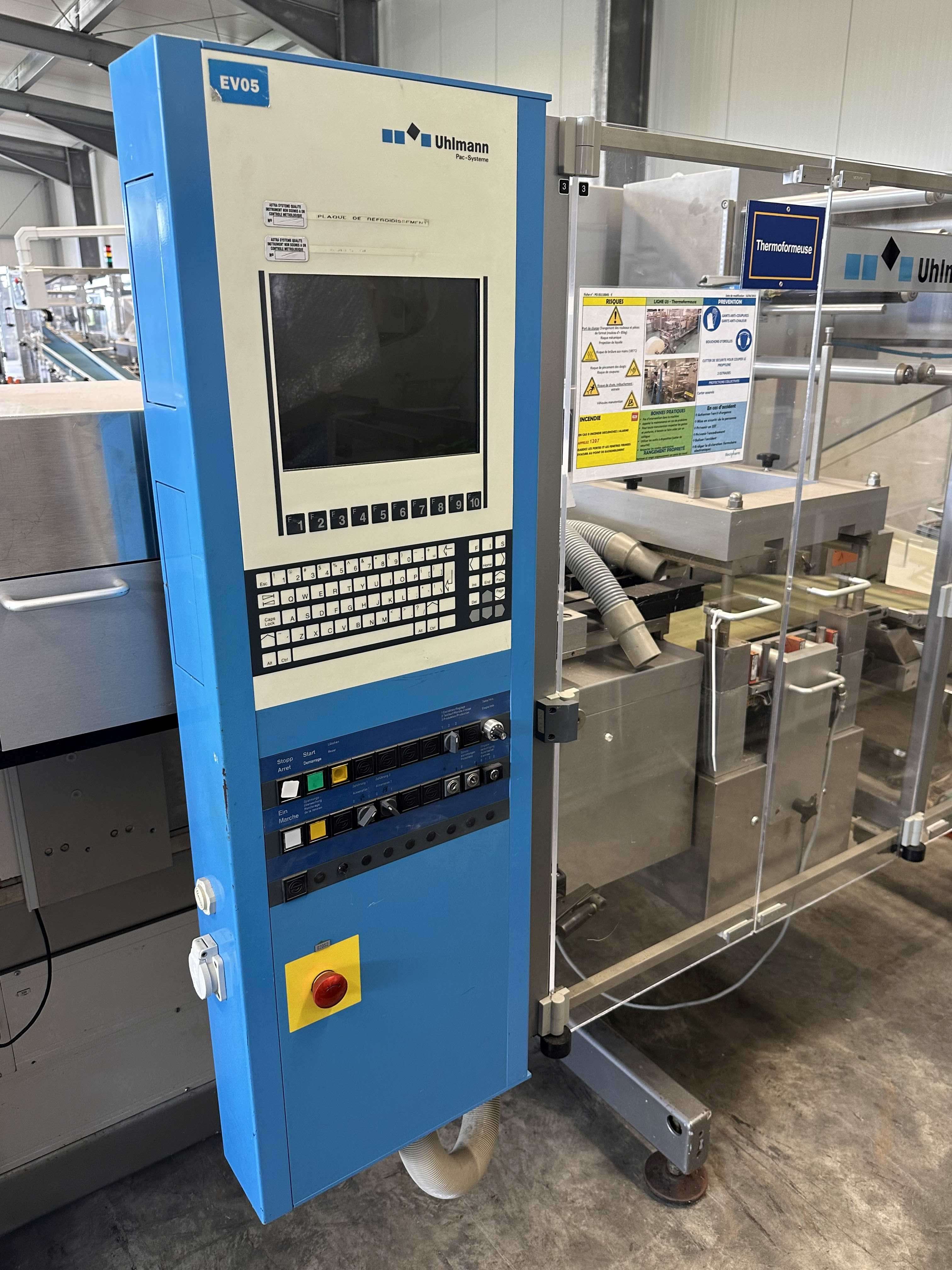 Uhlmann UPS 4 blister packing machine for vials used 4