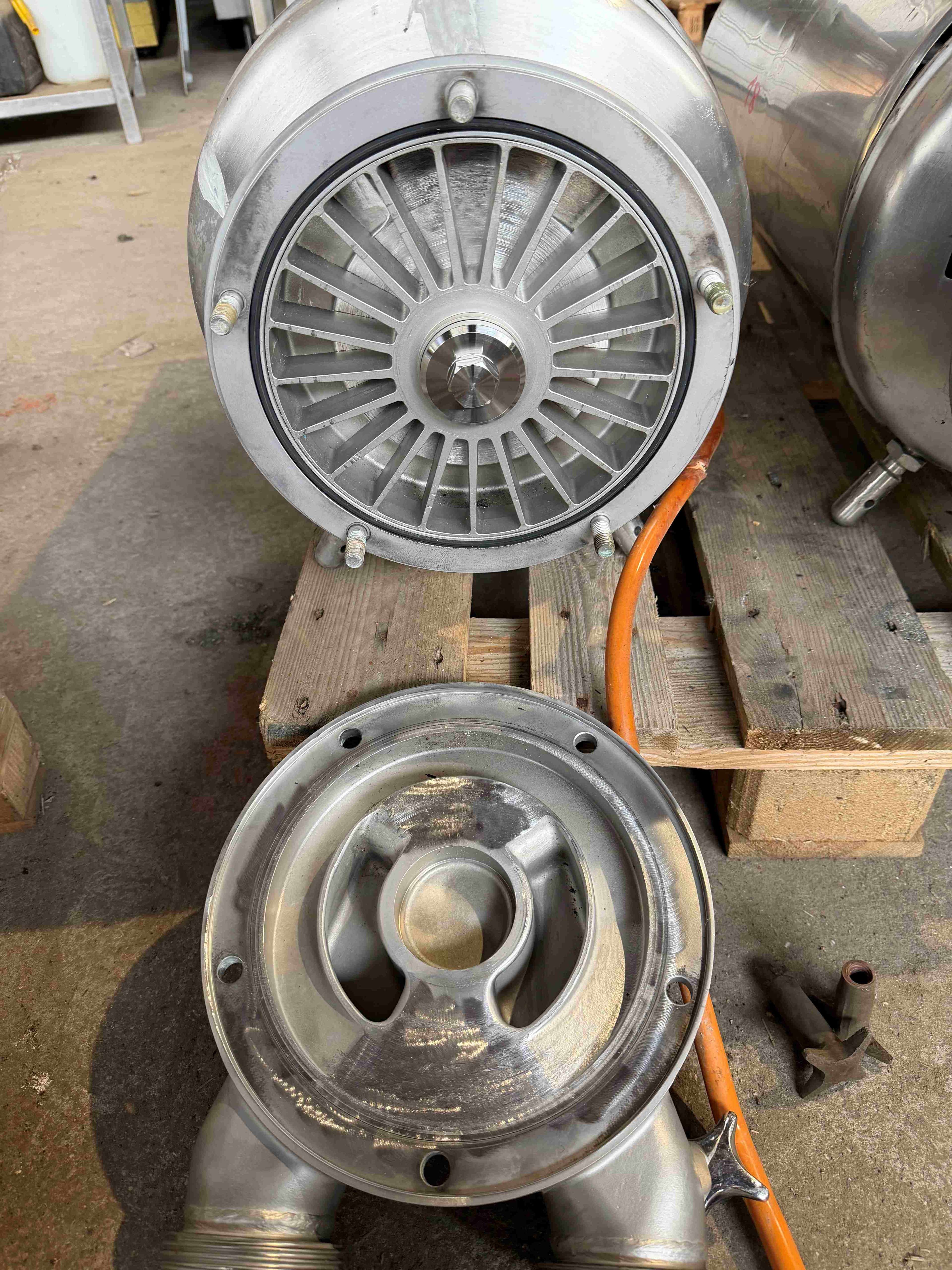 Fristam FZ 22 Centrifugal Pump self-priming used 2