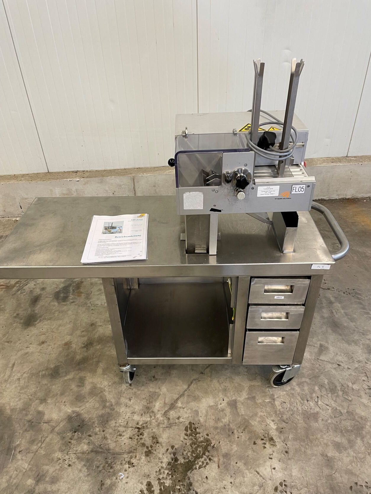 Deblister machine
