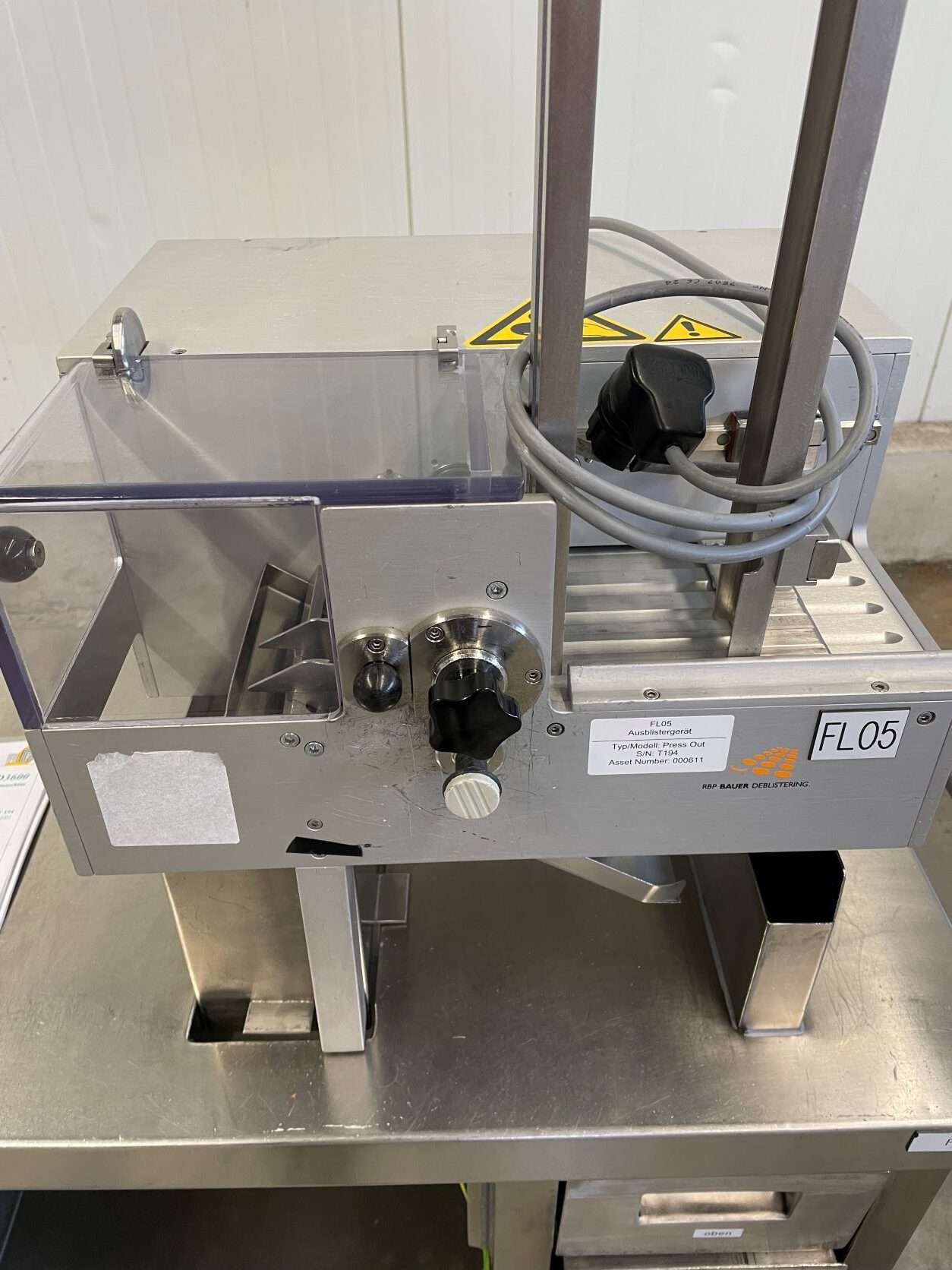 Deblister machine 2