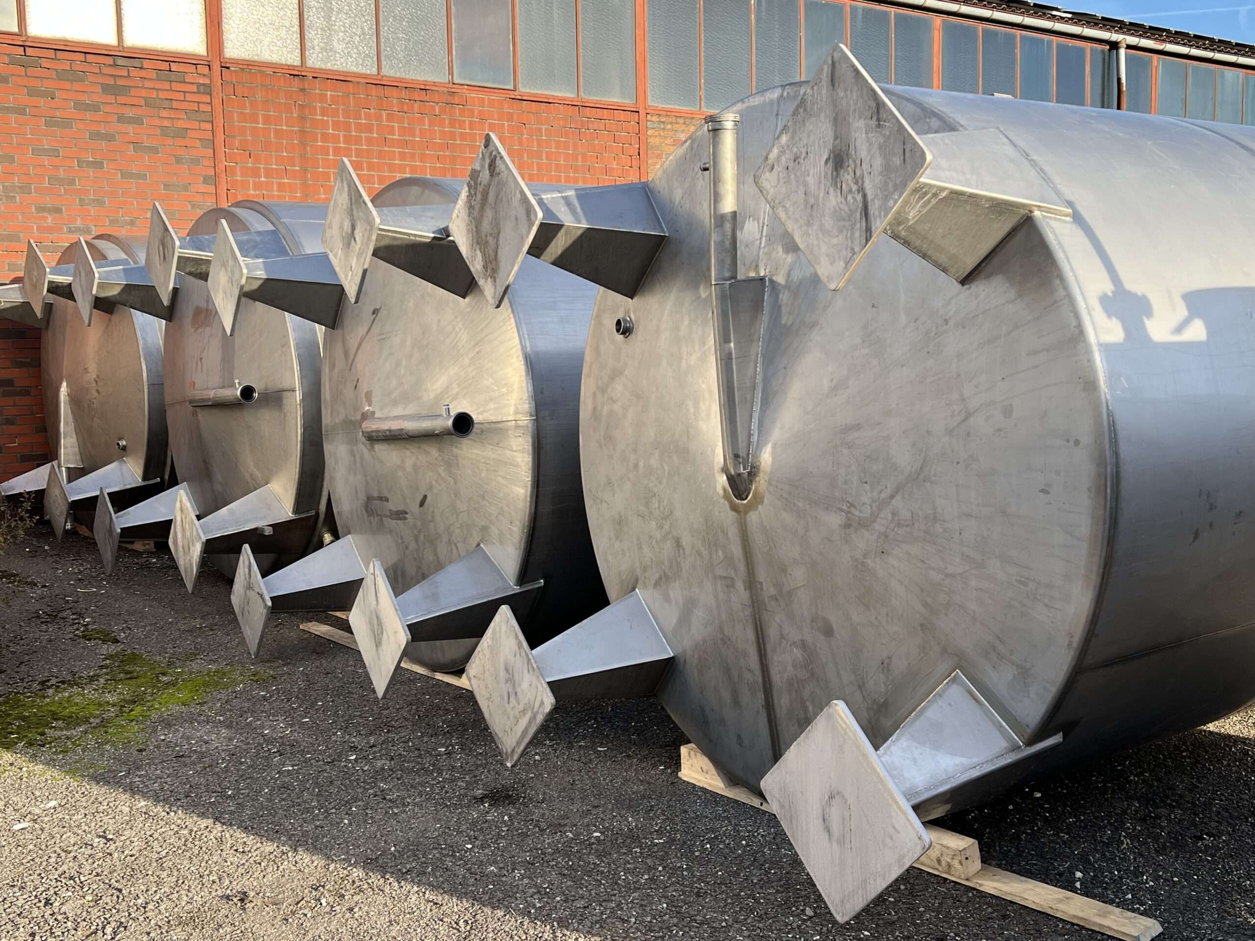 Stainless Steel Tank 2