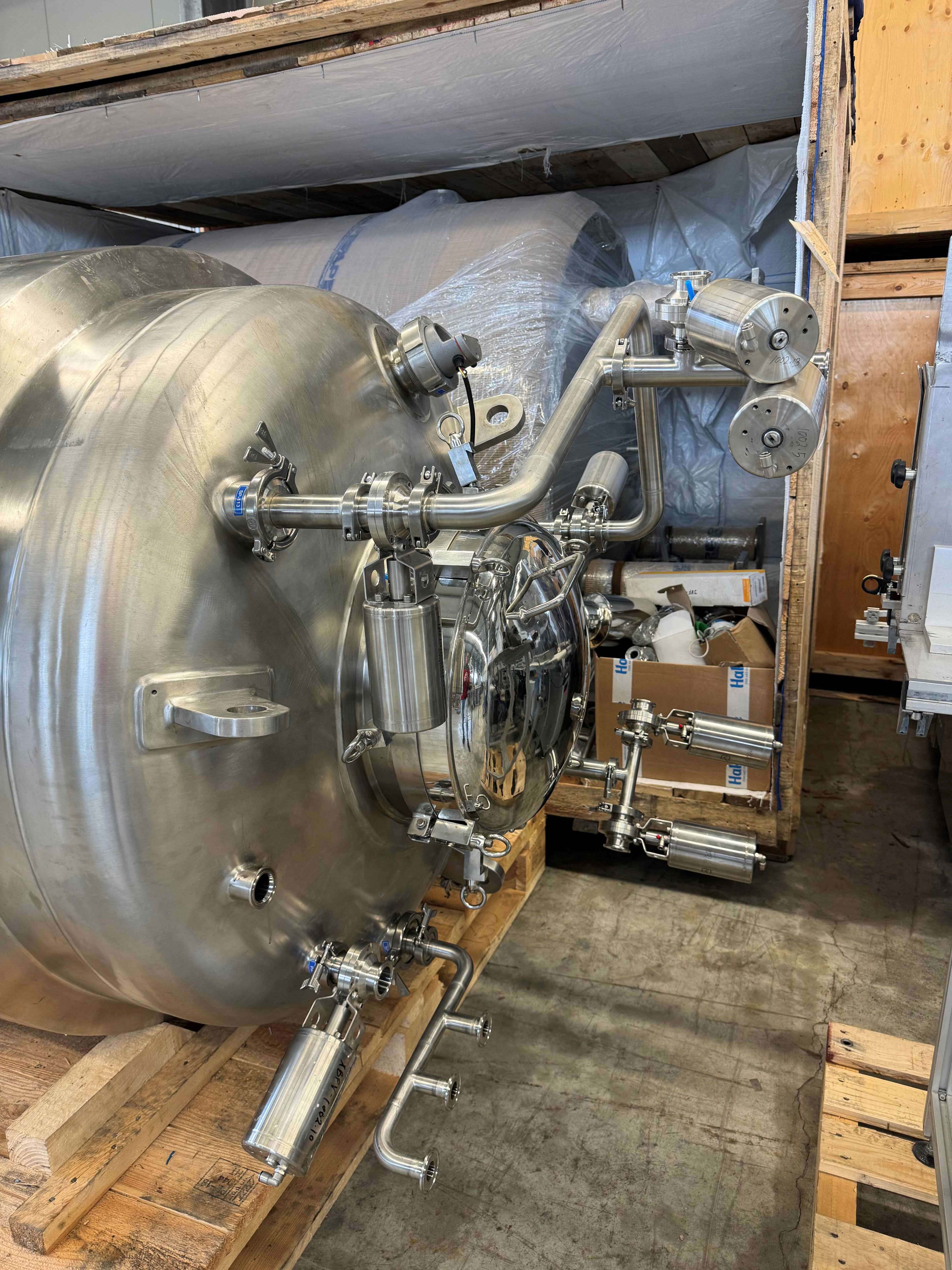 1200 Liters Process Tank NEW 7