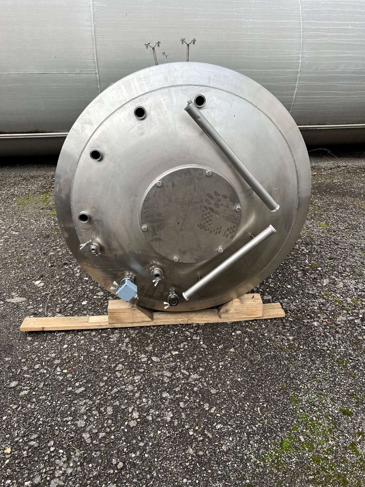Stainless Steel Tank 2