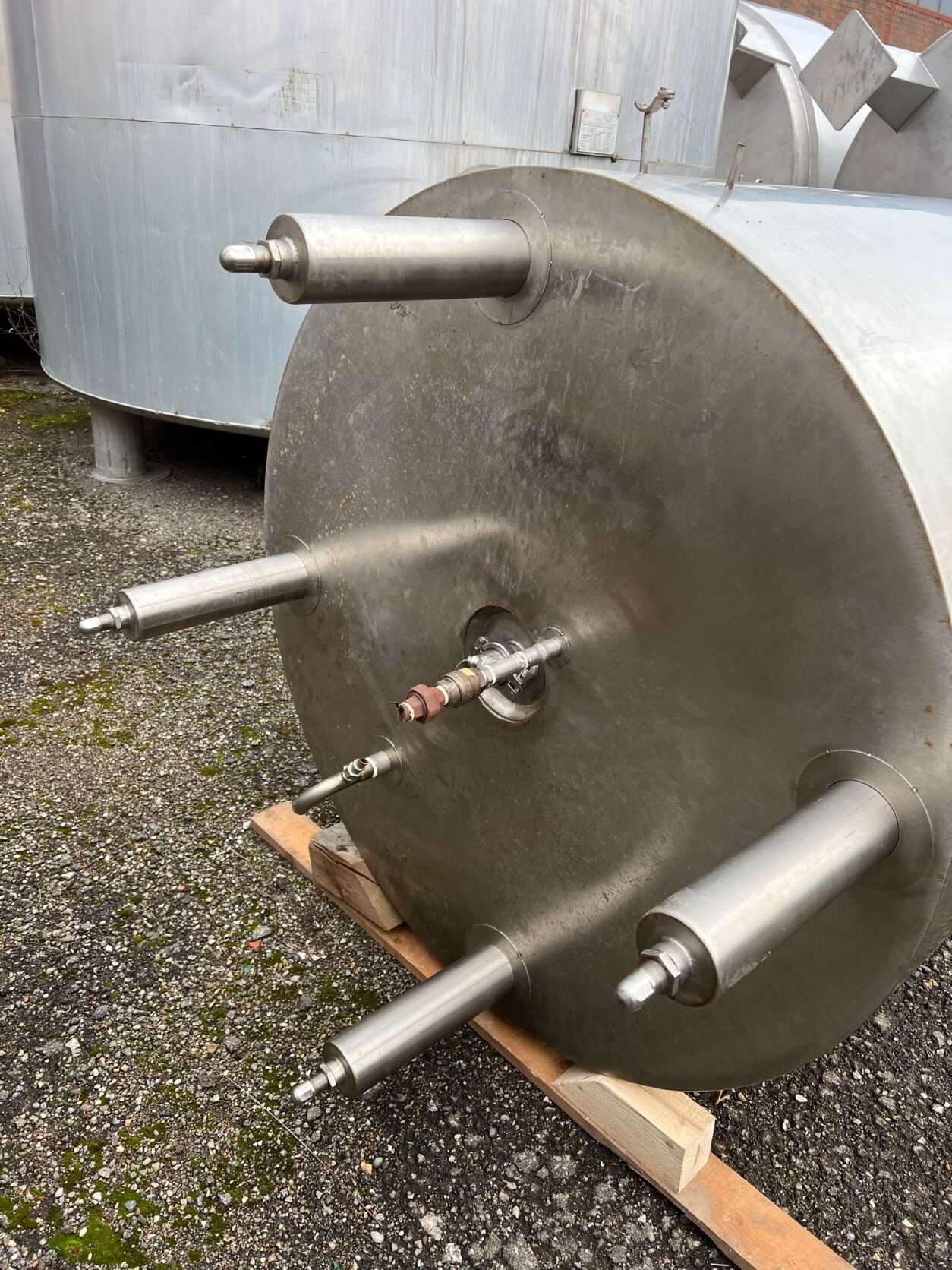 Stainless Steel Tank 3