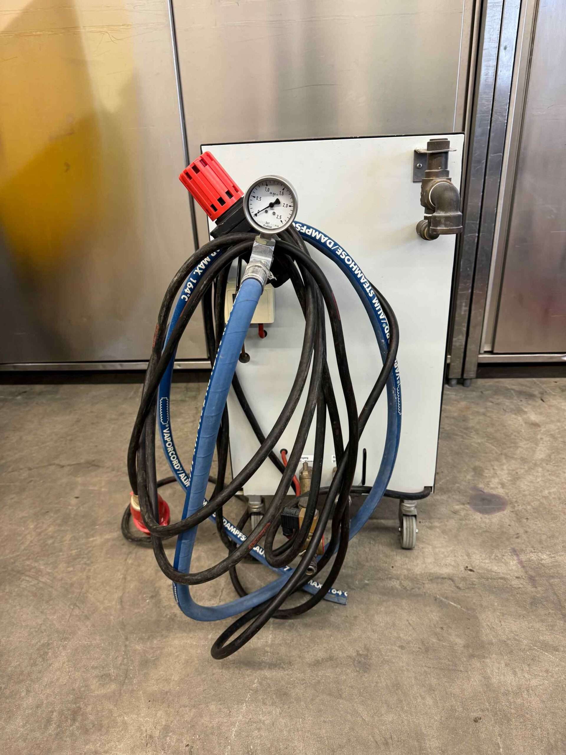 Steam generator 2