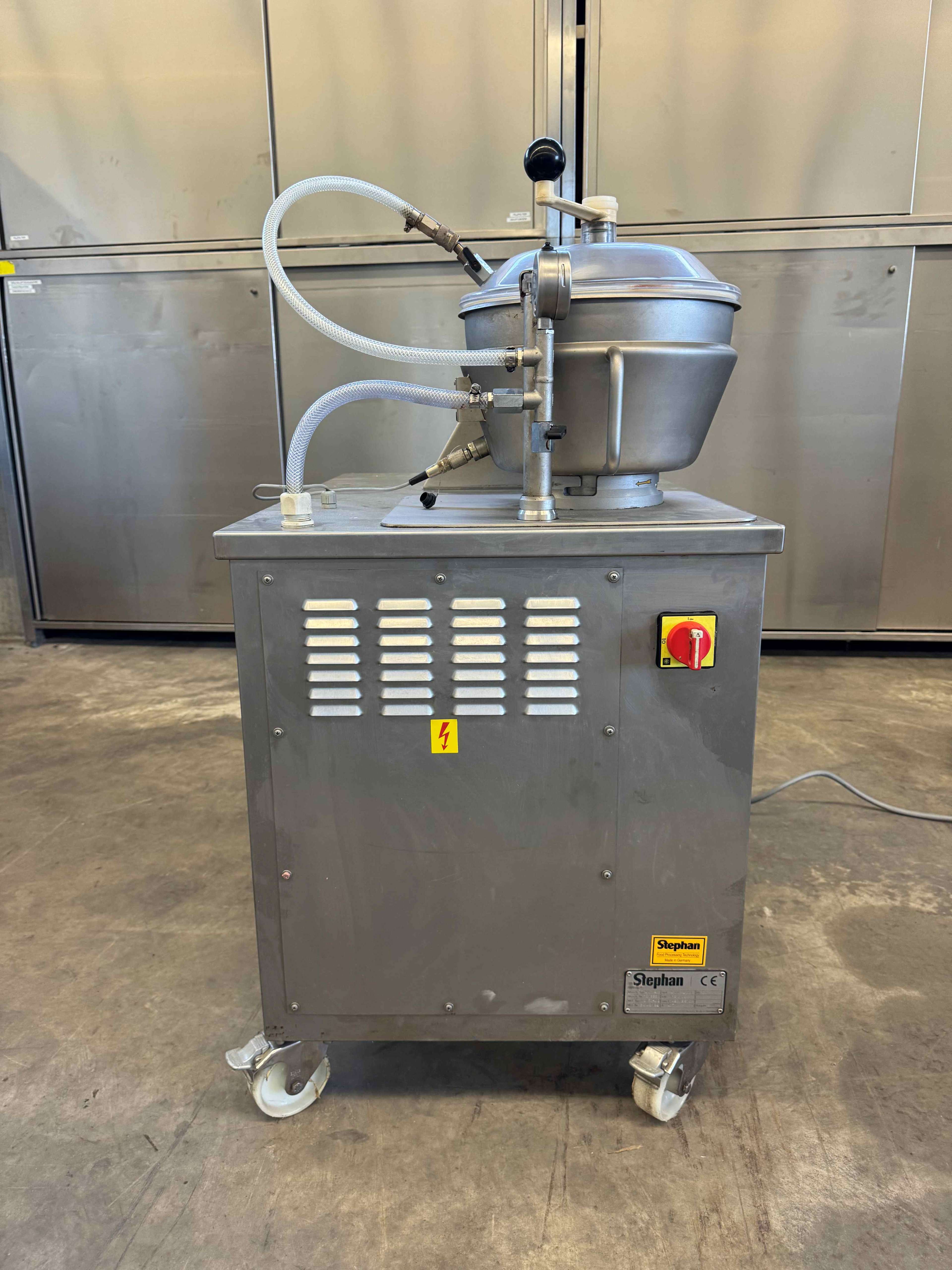 Universal machine 3