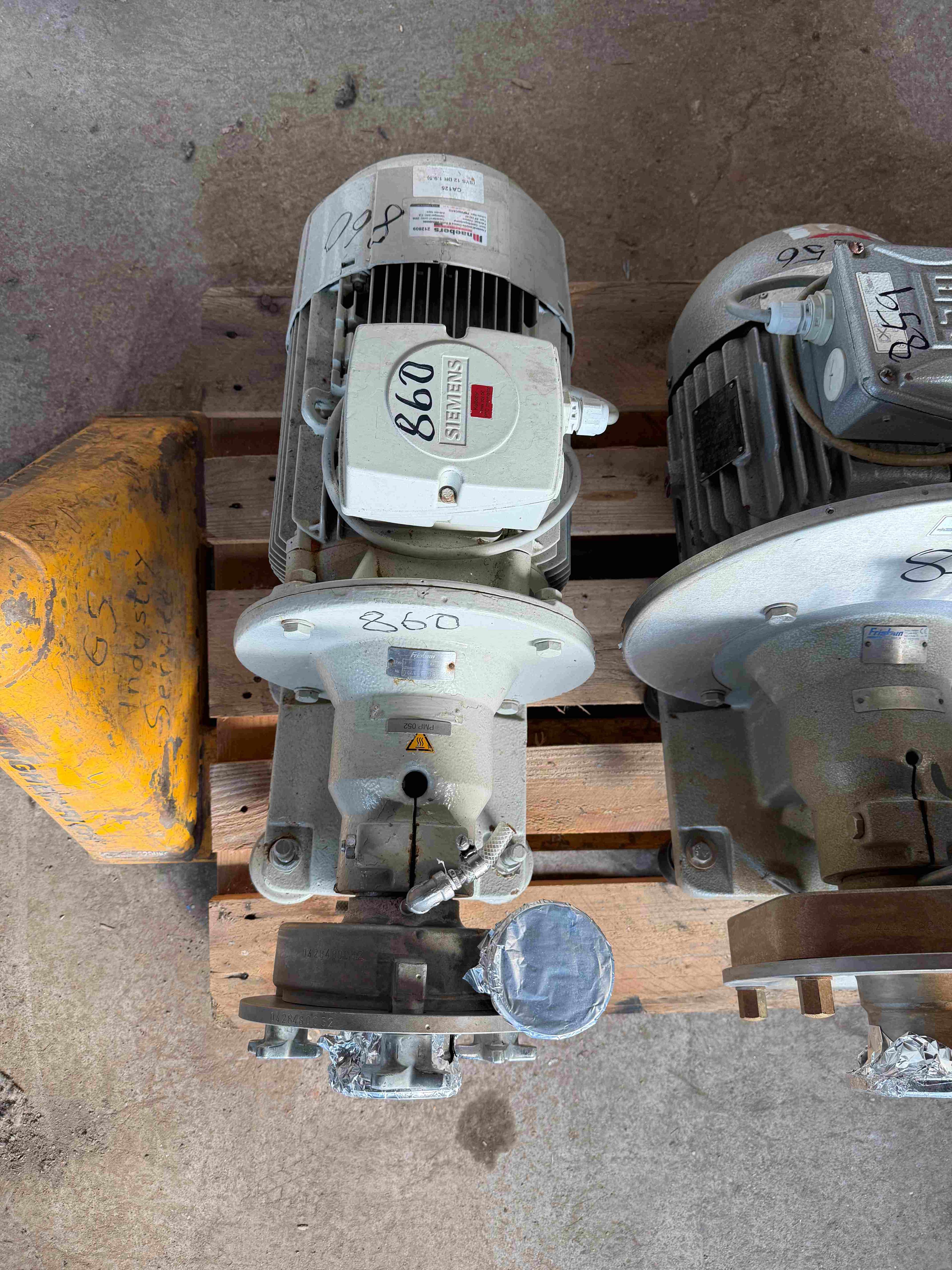 Fristam FP 742 KF Centrifugal Pump used 3