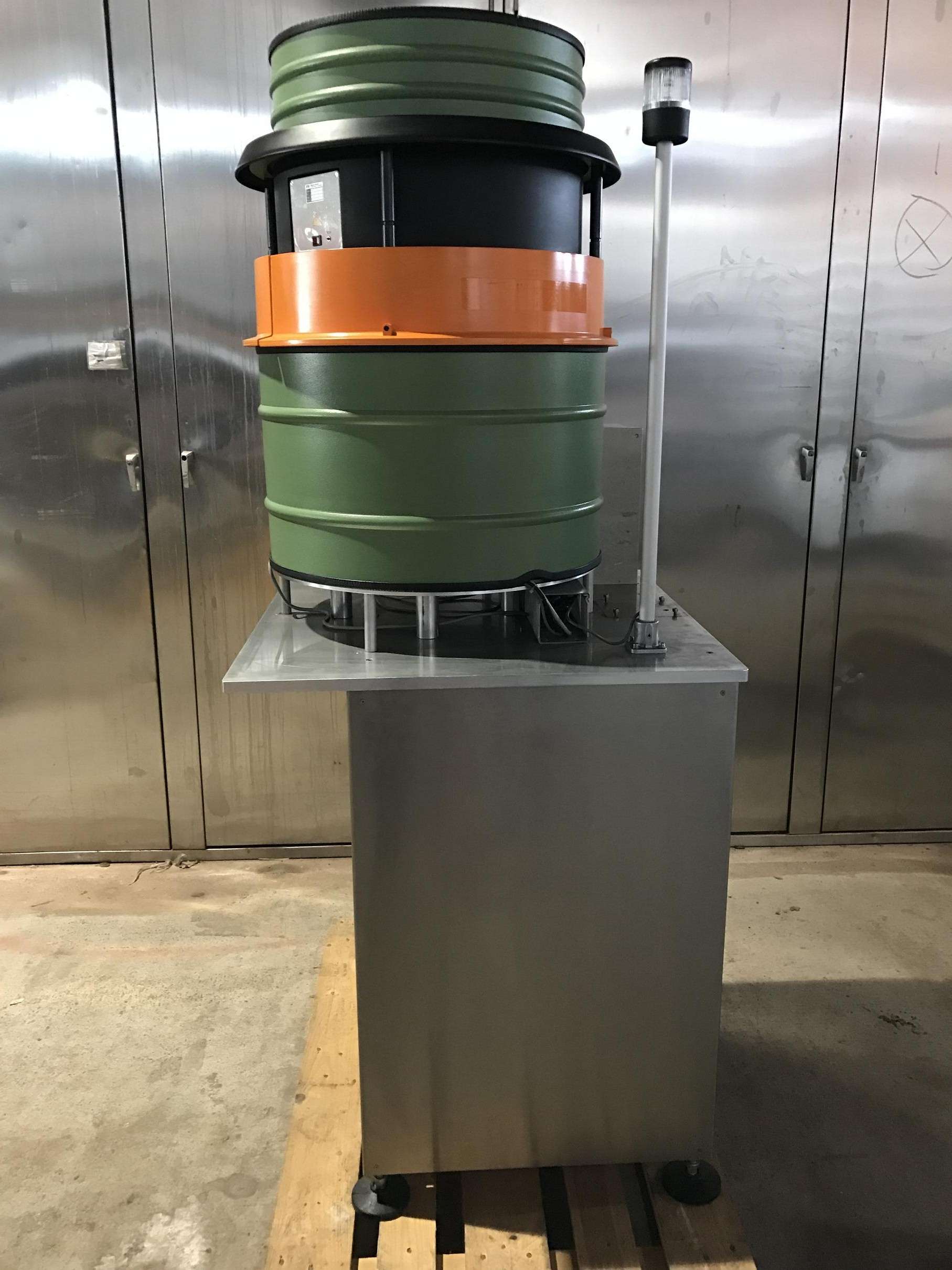 Vibratory feeder 4