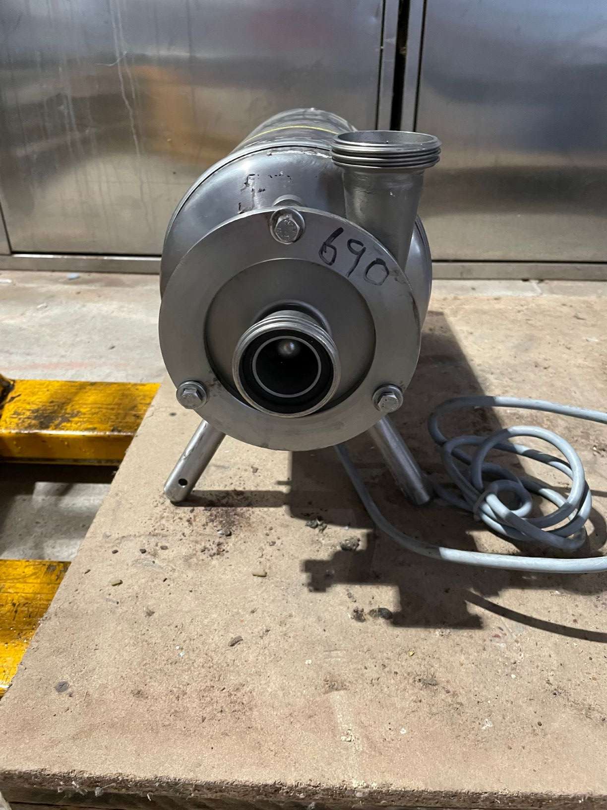 Centrifugal pump 2