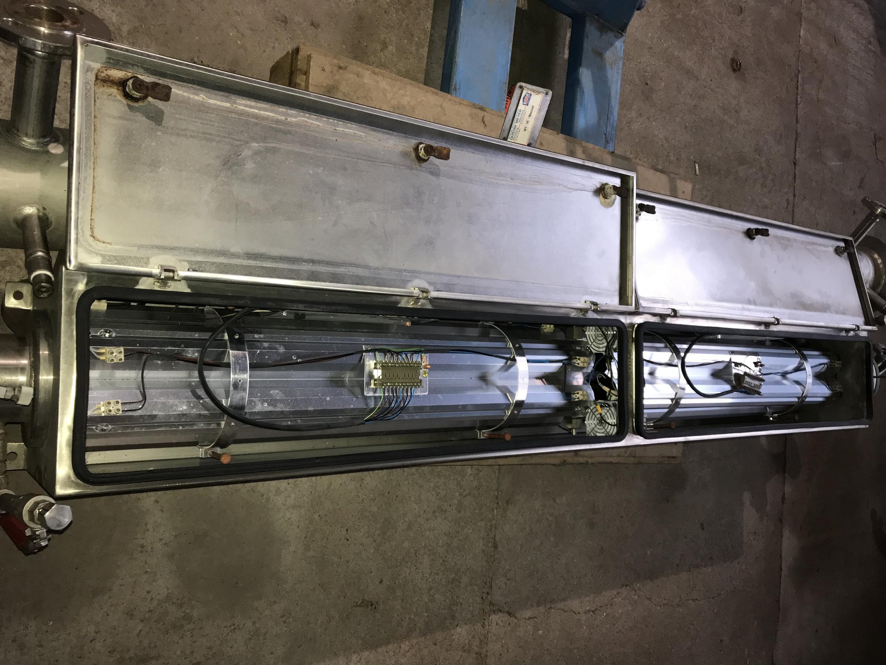UV disinfection system