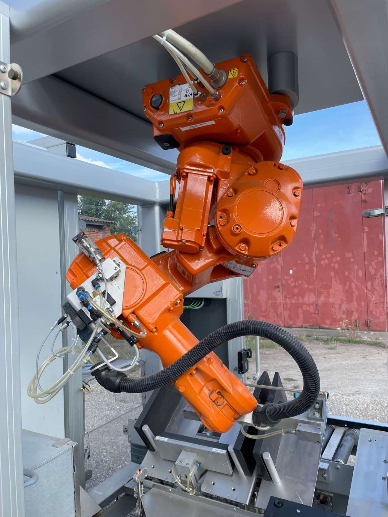 Tube packing machine 6