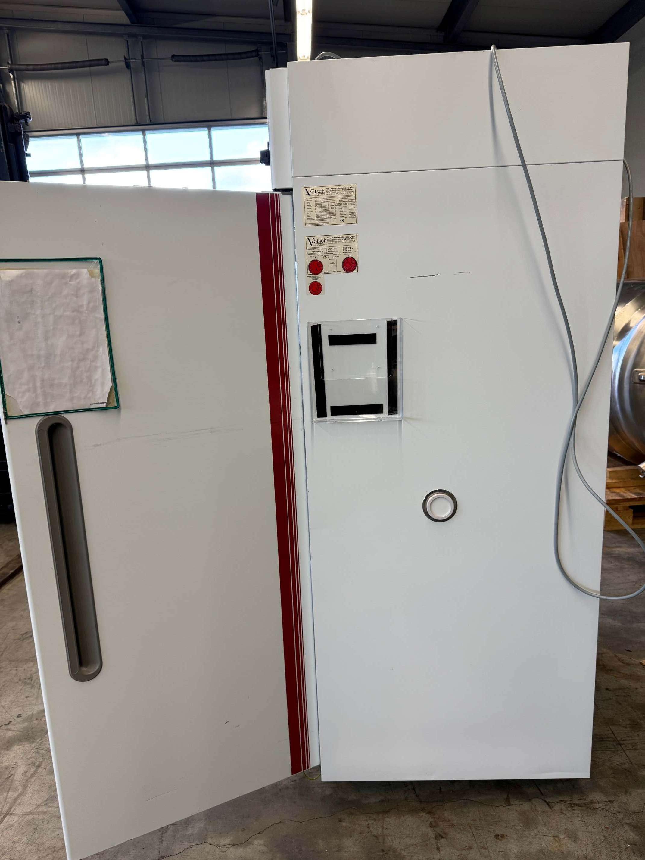 Test cabinet for stability tests 7