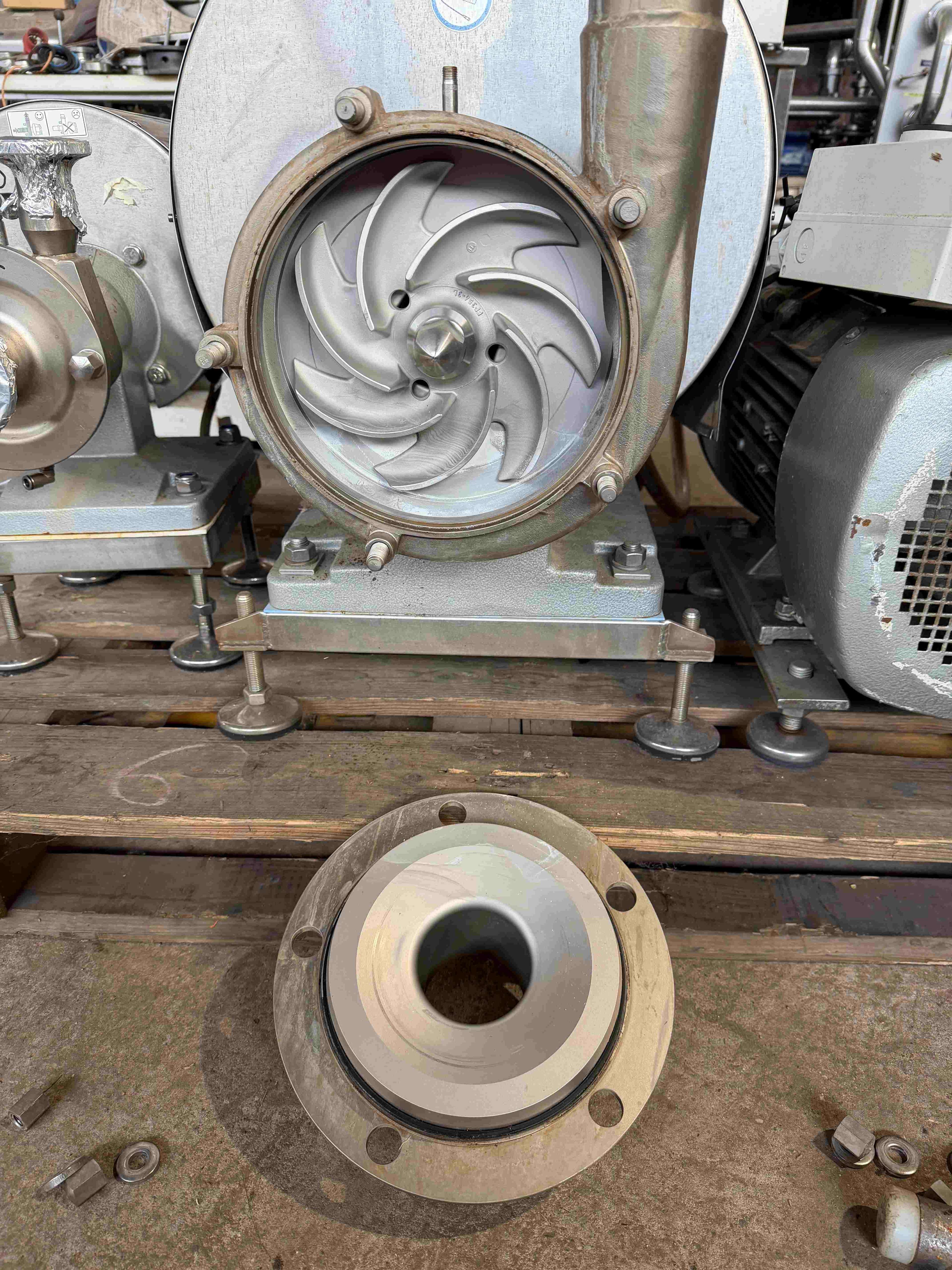 Fristam FP 3542 / 195 KF D Centrifugal Pump used 2