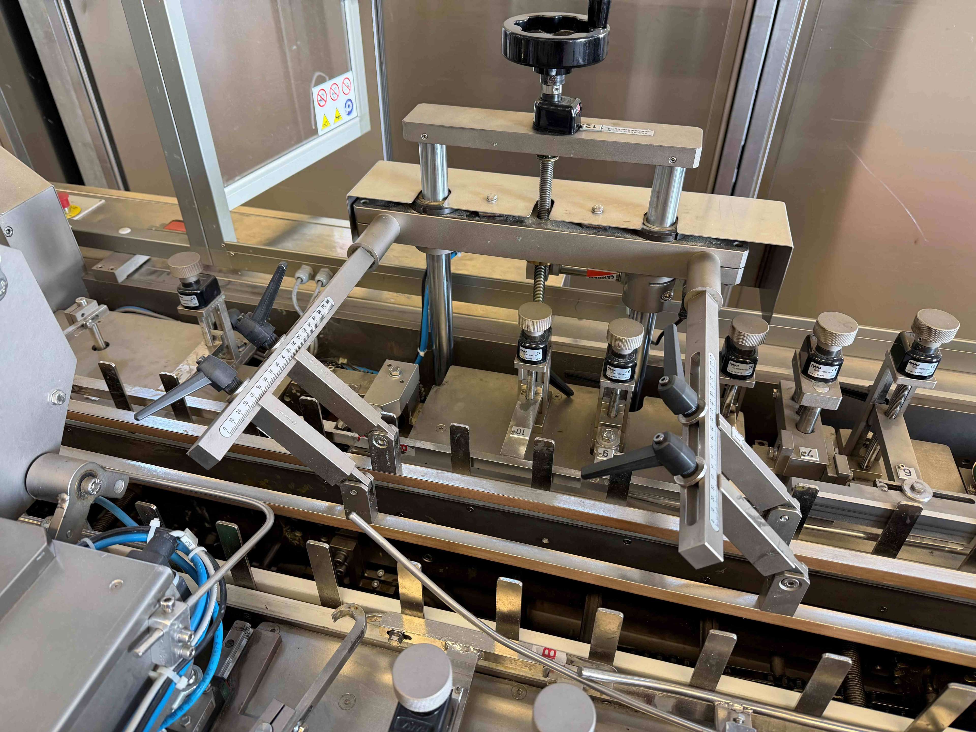 TGM Box 90 Cartoning machine used 8