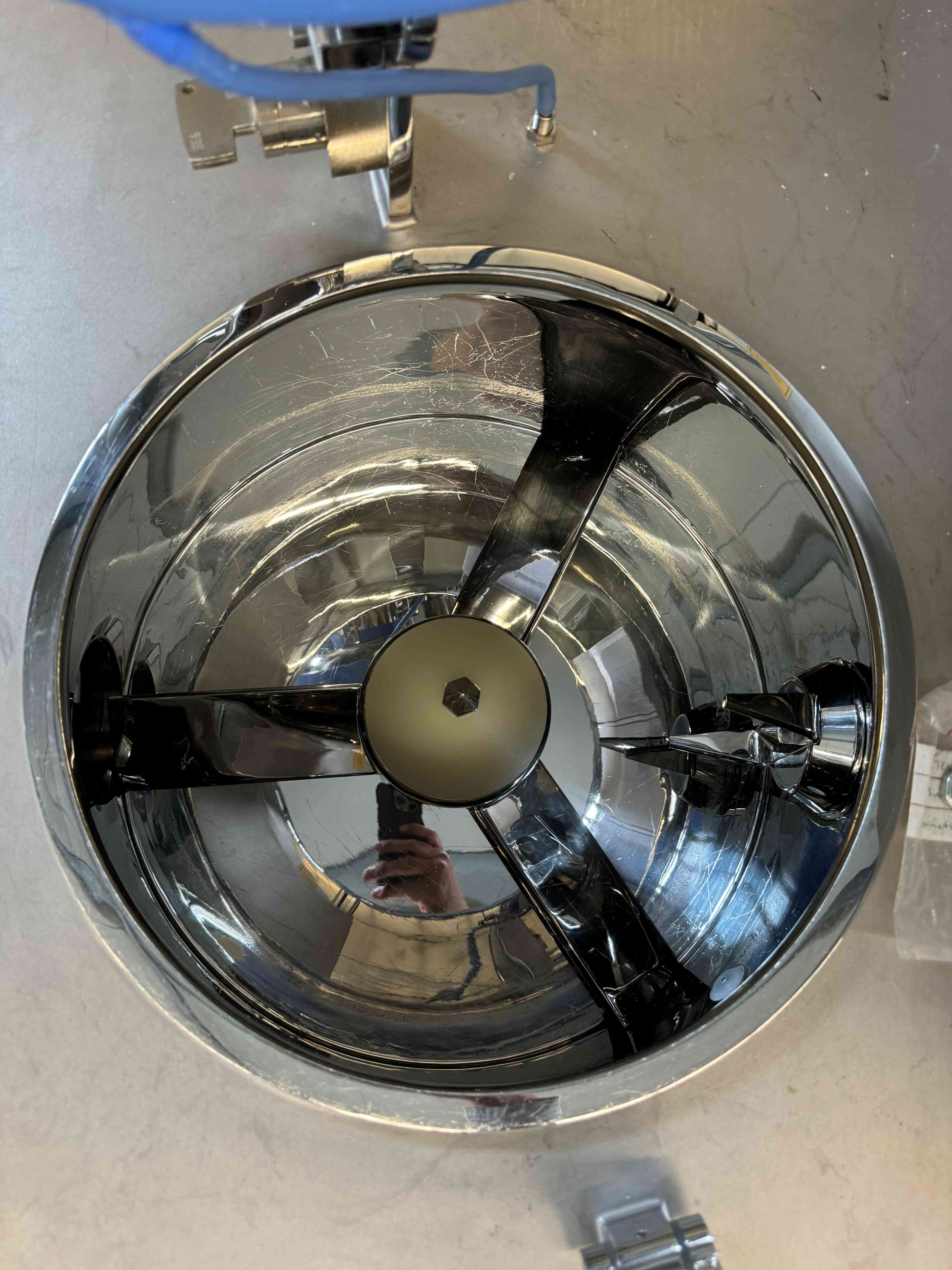 High-speed mixer 9