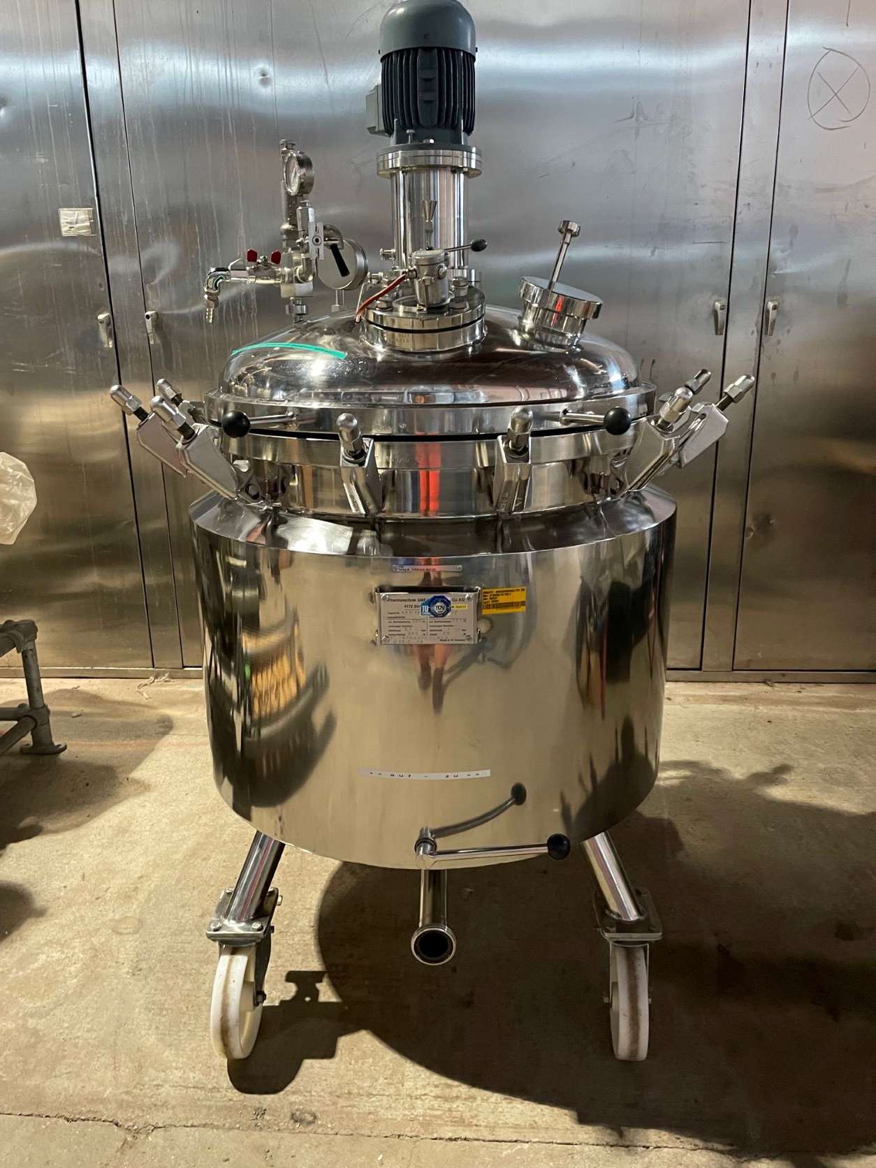 Processing Vessel 3