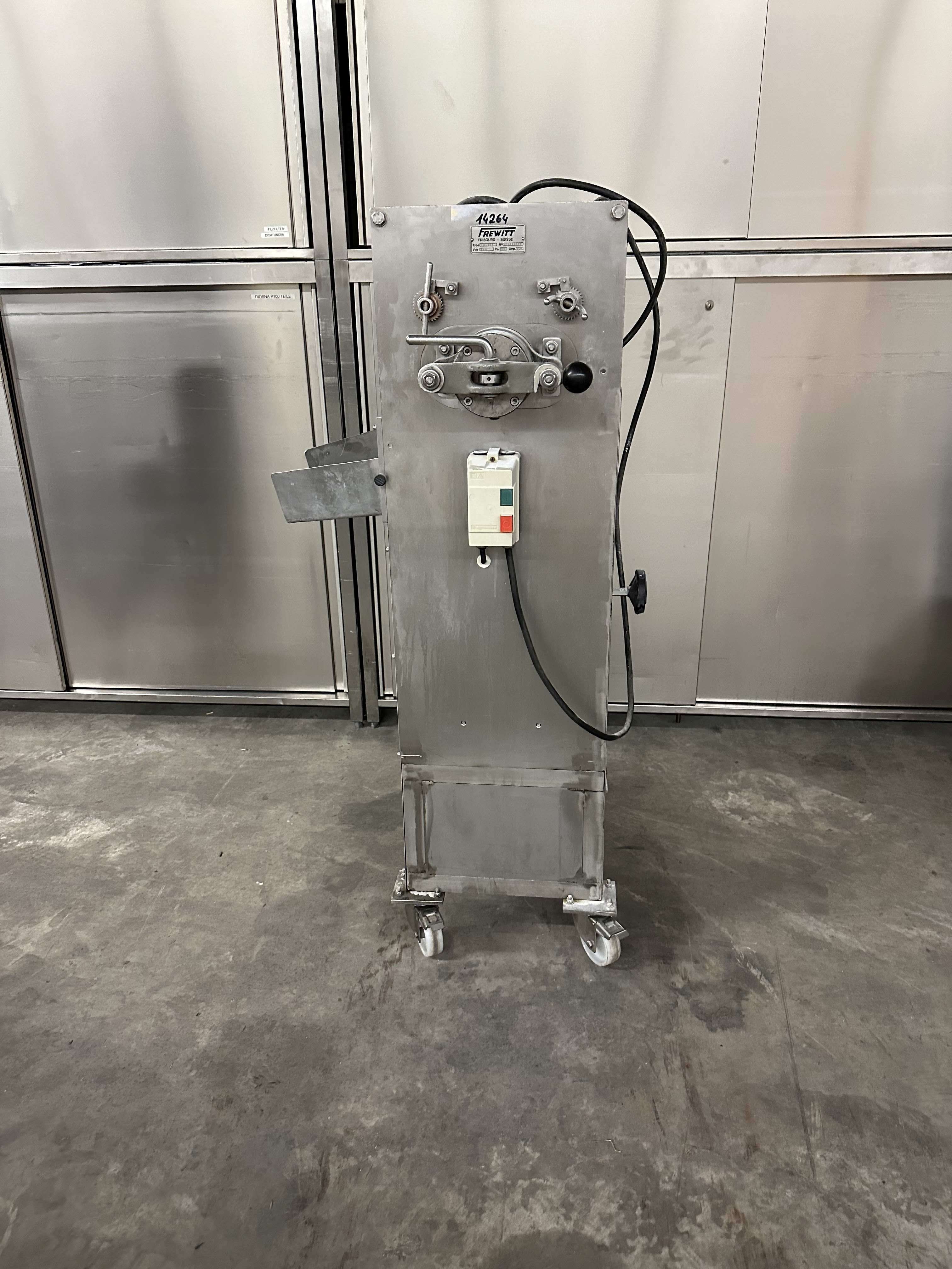 Granulation screen 4