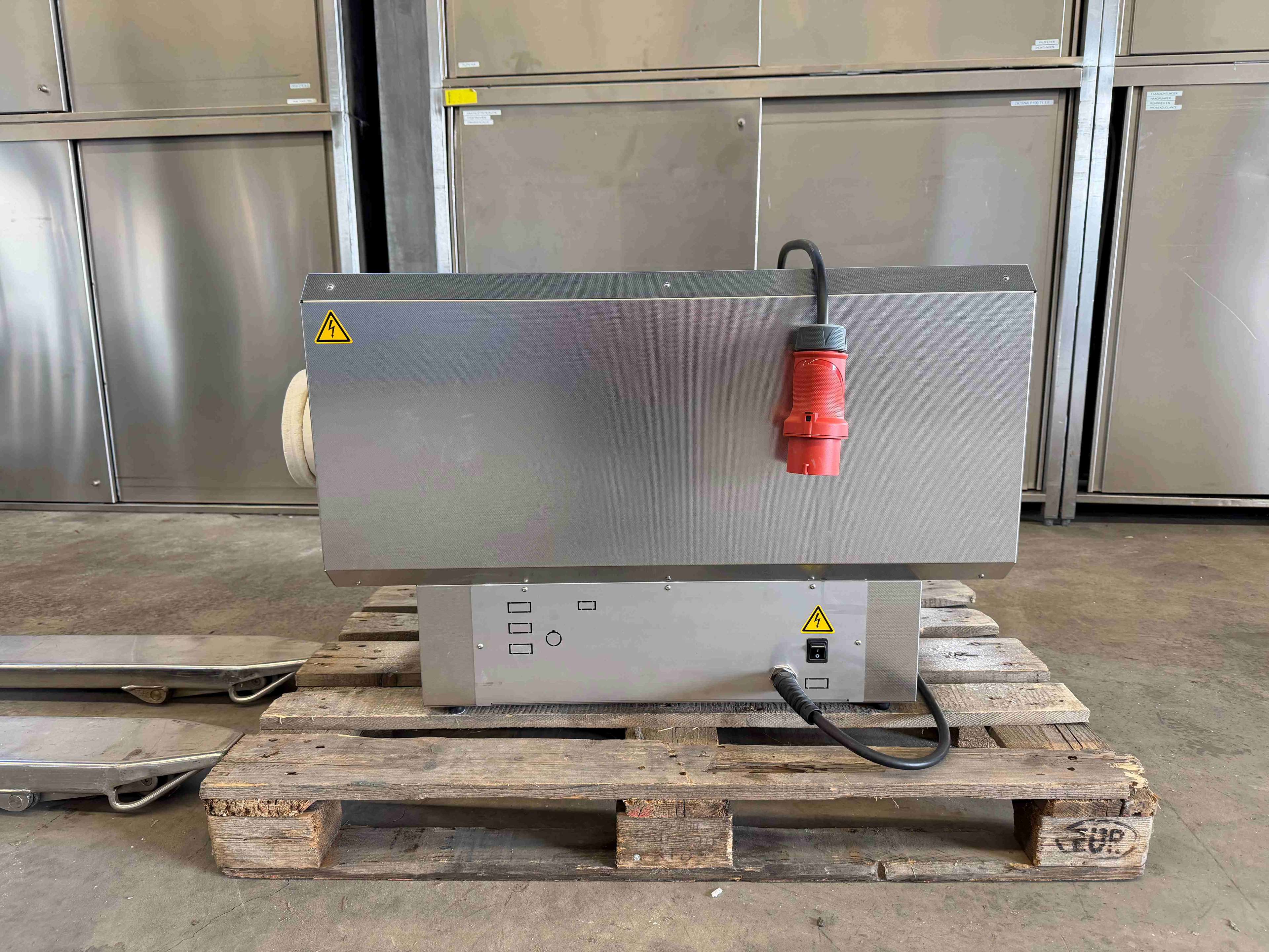 Tube furnace 3