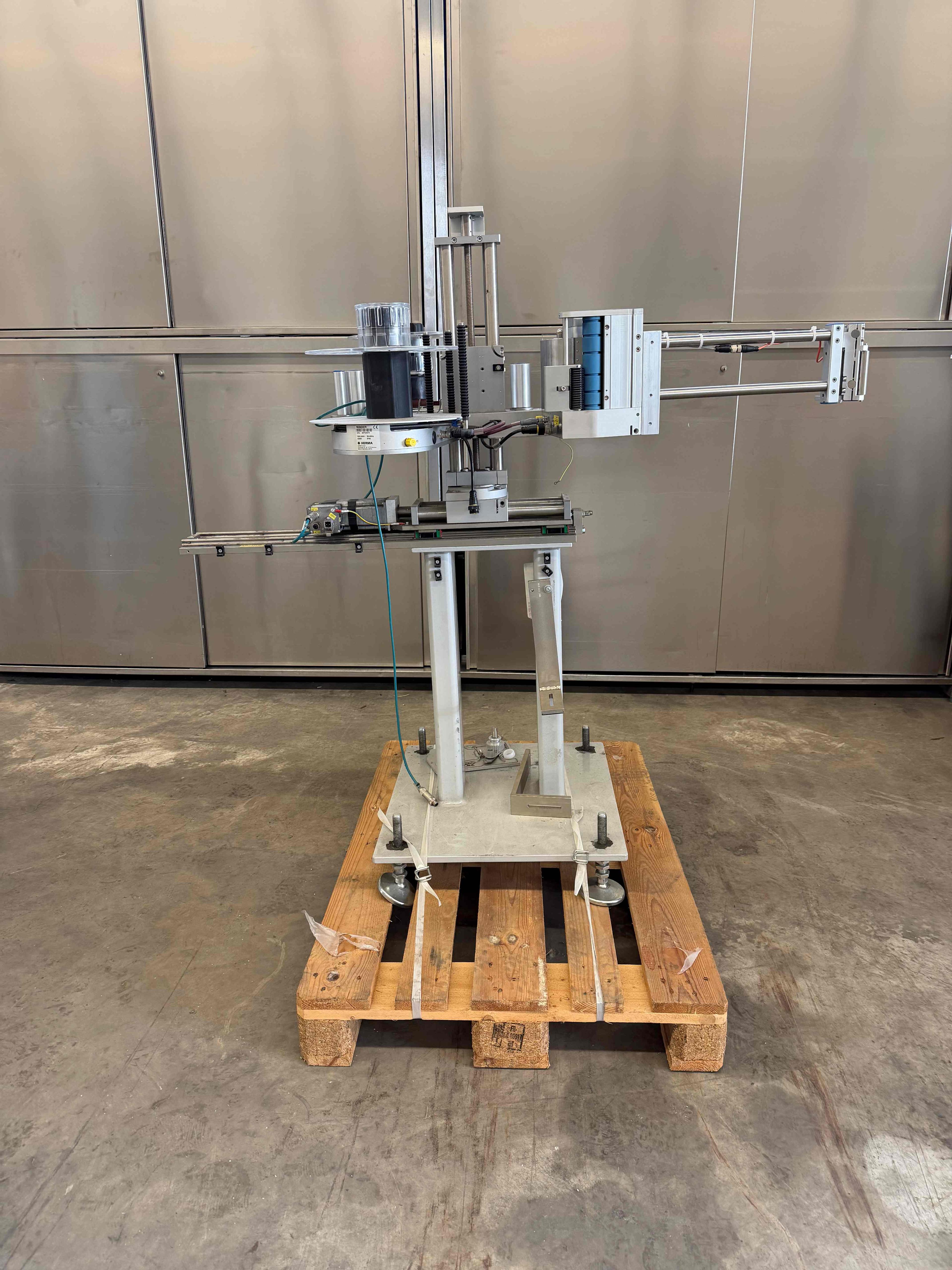 Gebrauchte Machines Labeller - HERMA - Industriemaschine kaufen bei GS-INDUSTRIESERVICE Heidenheim