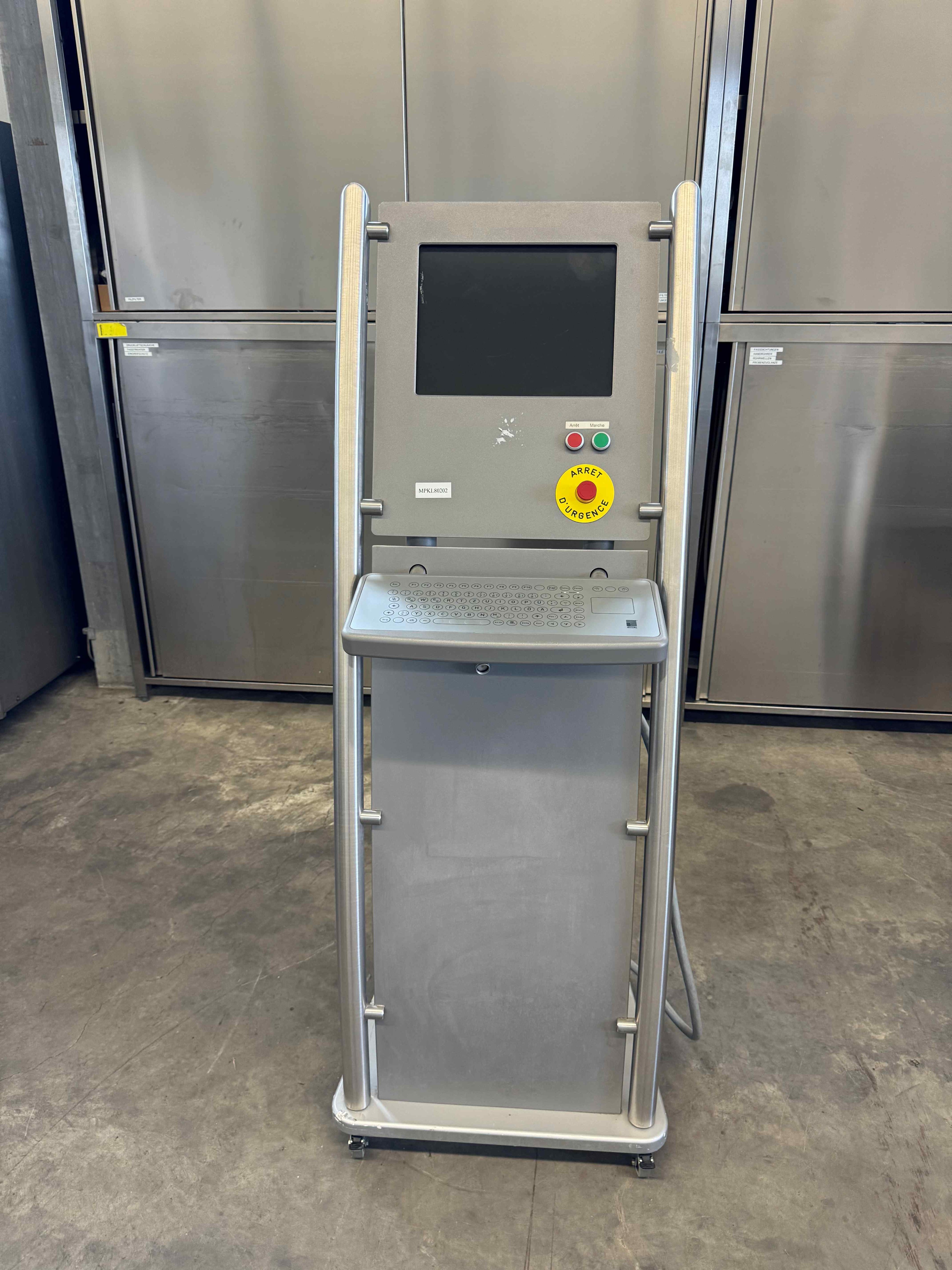 Operating terminal for tablet press by Fette