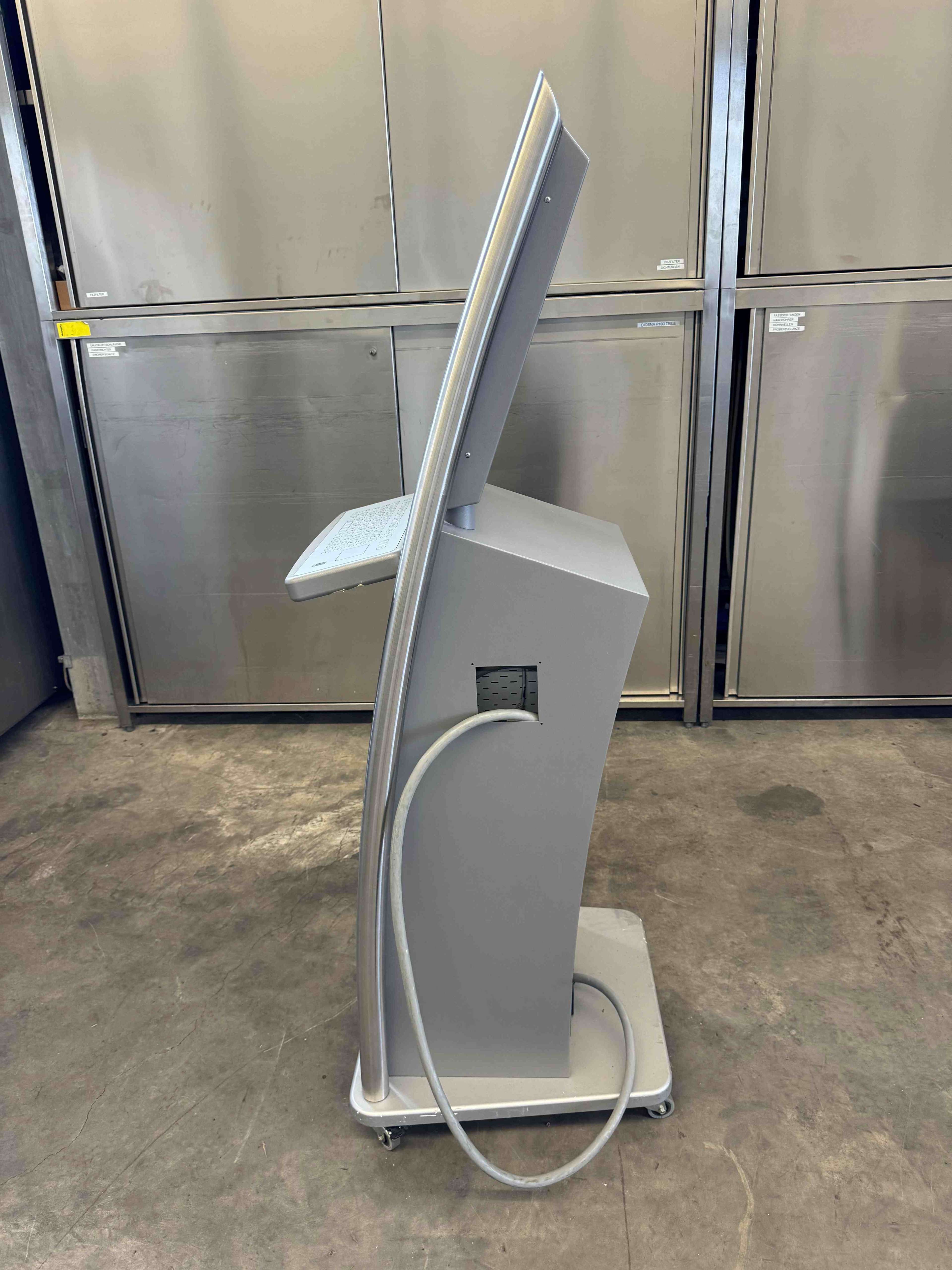 Operating terminal for tablet press by Fette 2