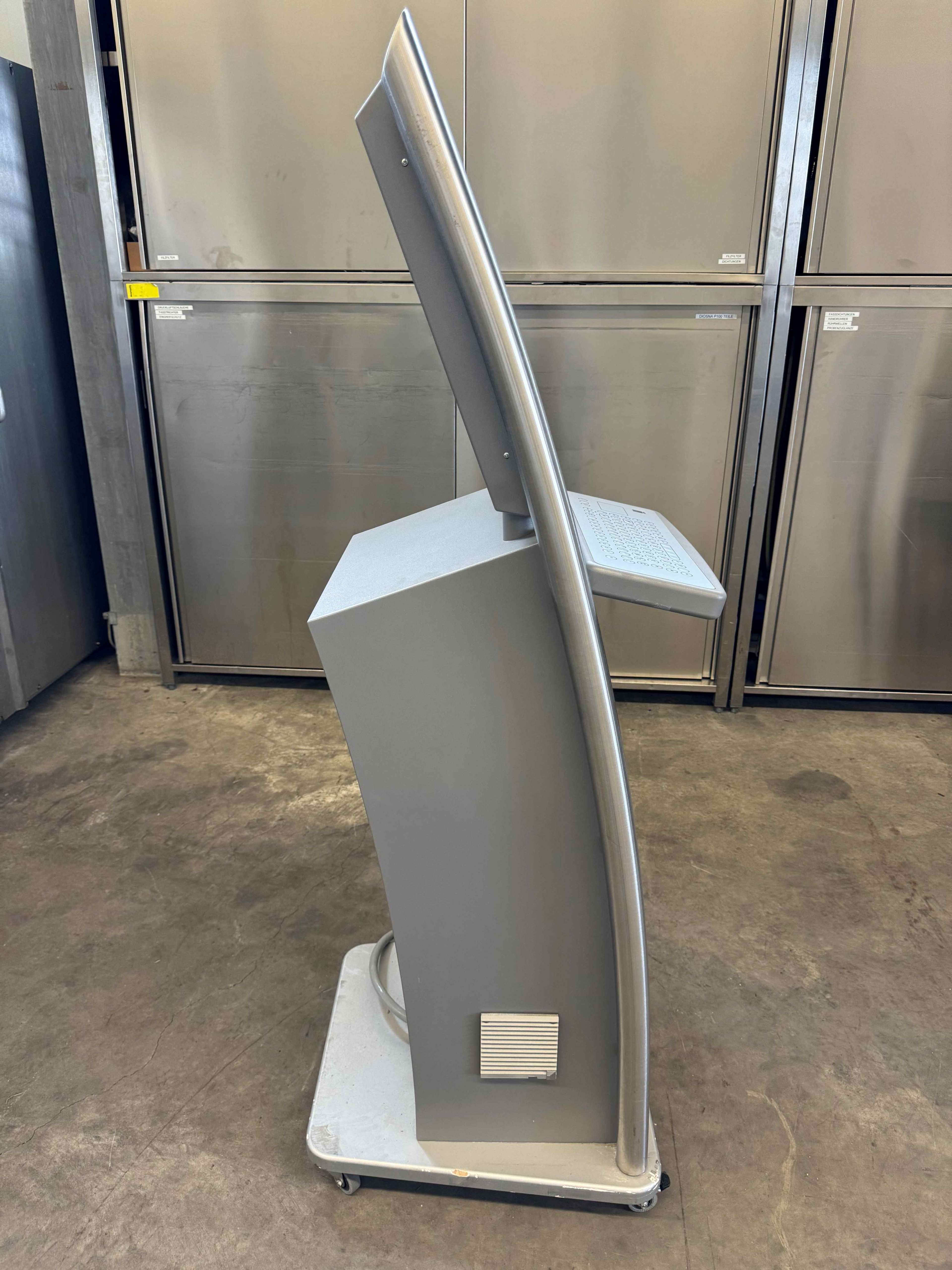 Operating terminal for tablet press by Fette 4