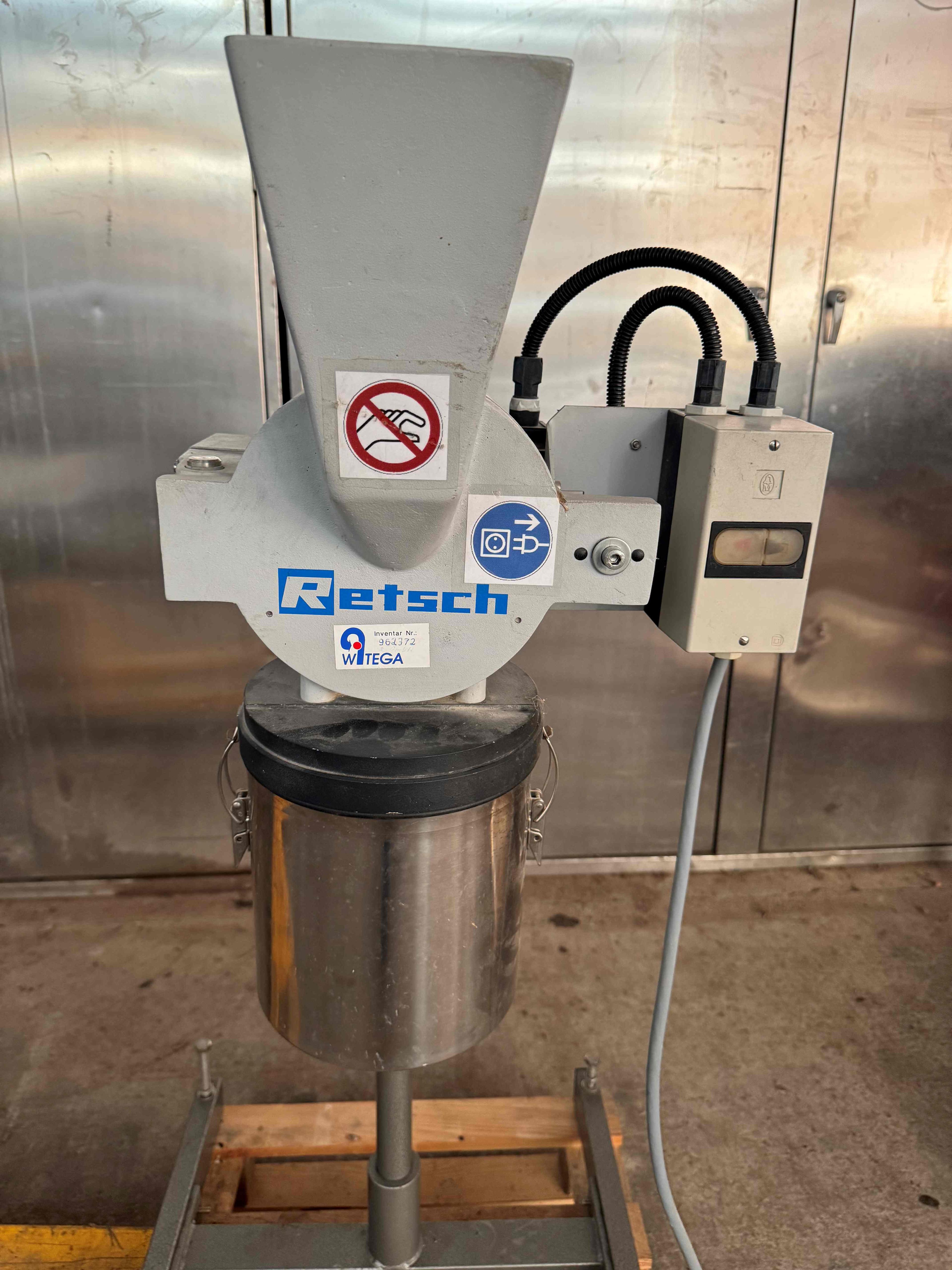 Gebrauchte Maschinen Schlagkreuzmühle - Retsch - Industriemaschine kaufen bei GS-INDUSTRIESERVICE Heidenheim