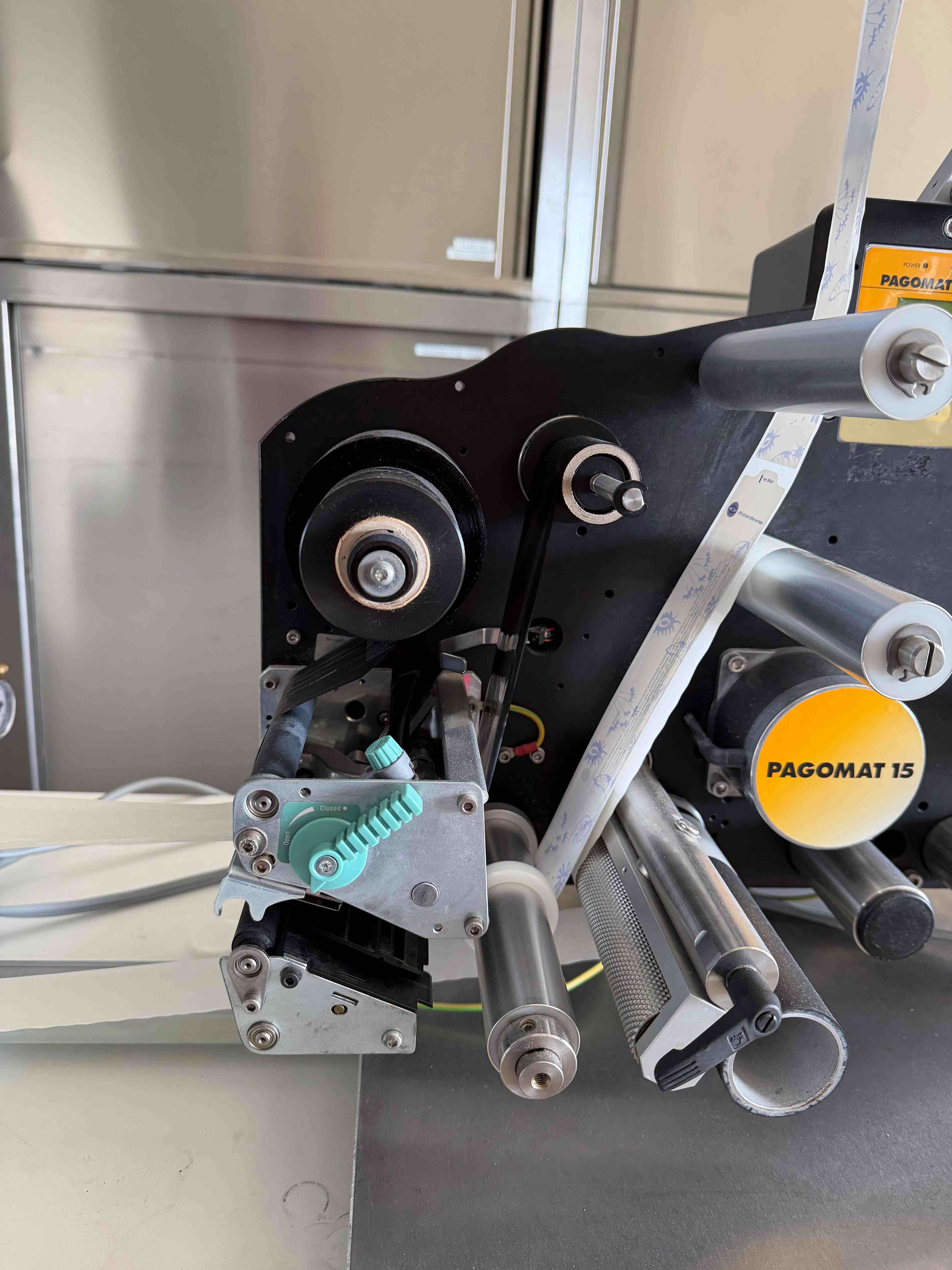Labelling machine 7