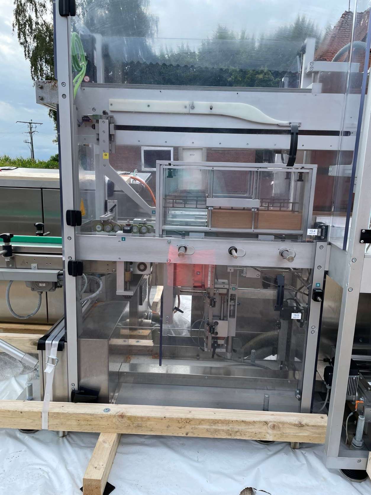 Film packaging machine 7