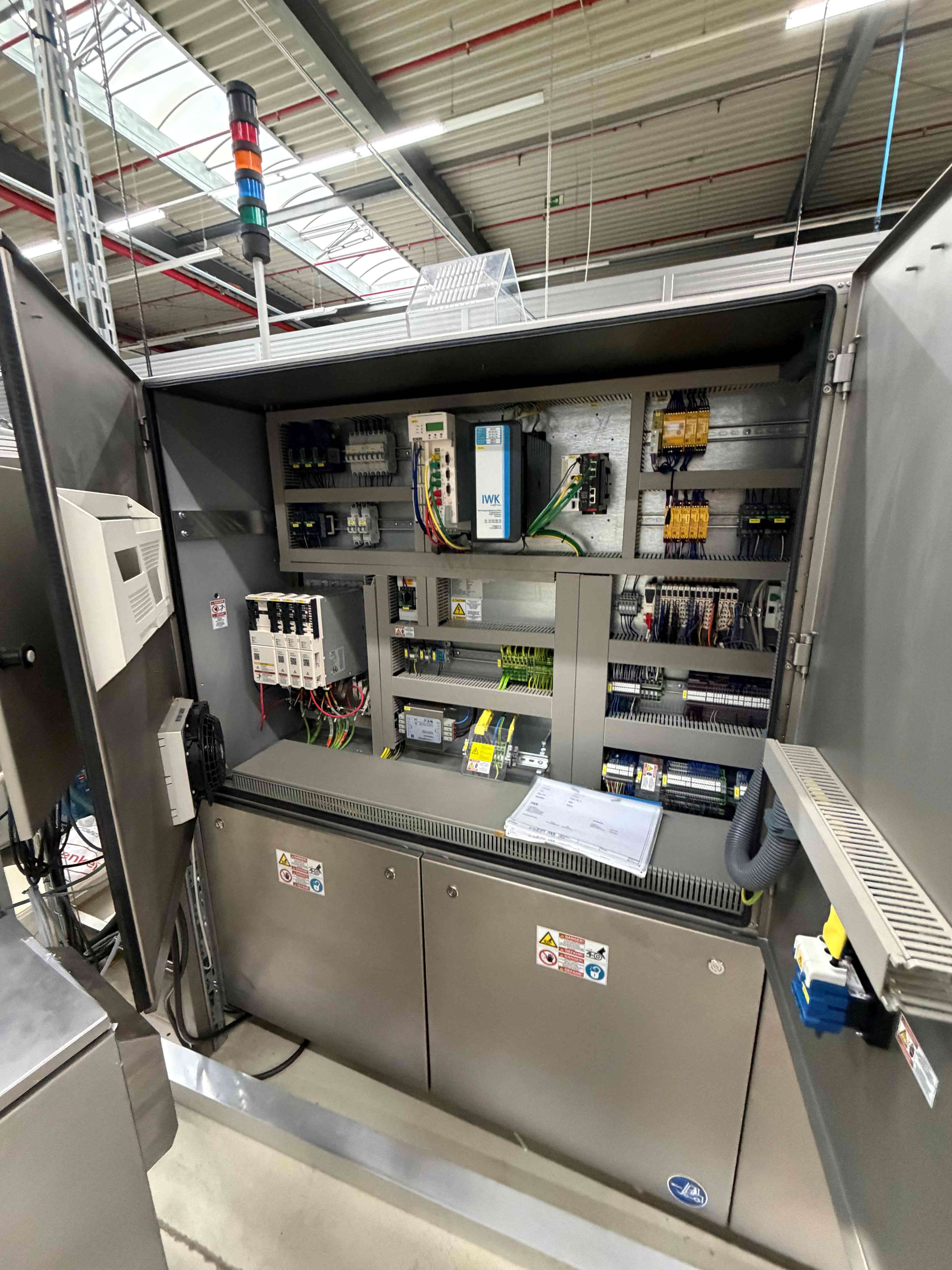 IWK SC 4 HS High-Speed Horizontal Cartoning Machine used 3