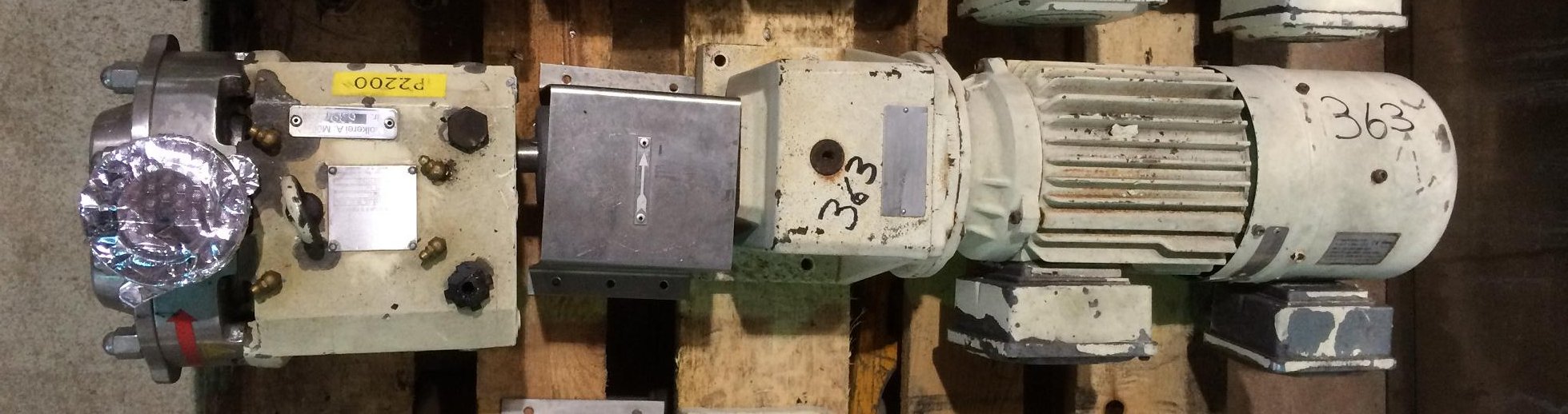 Rotary lobe pump