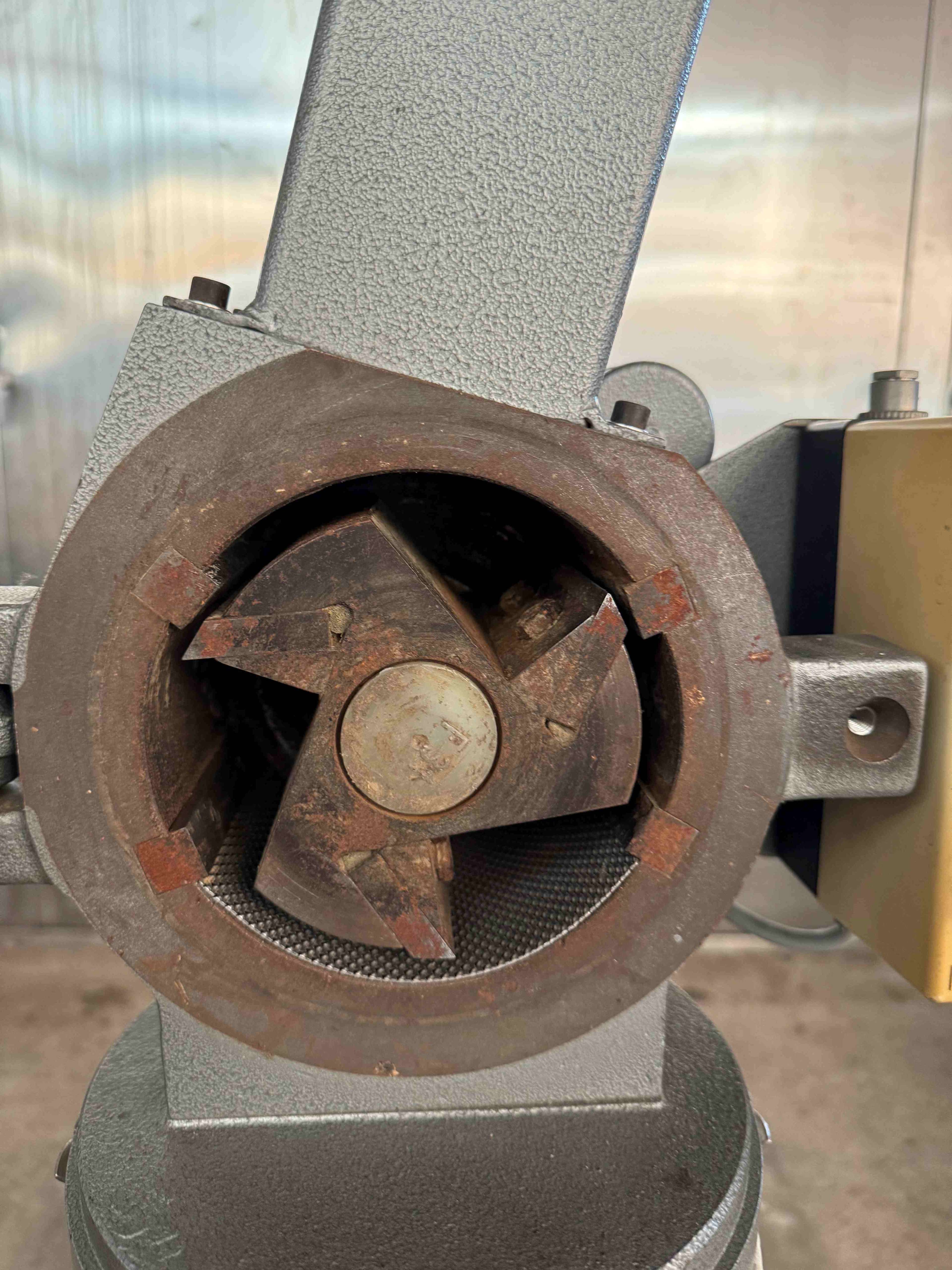 Cutting mill 3