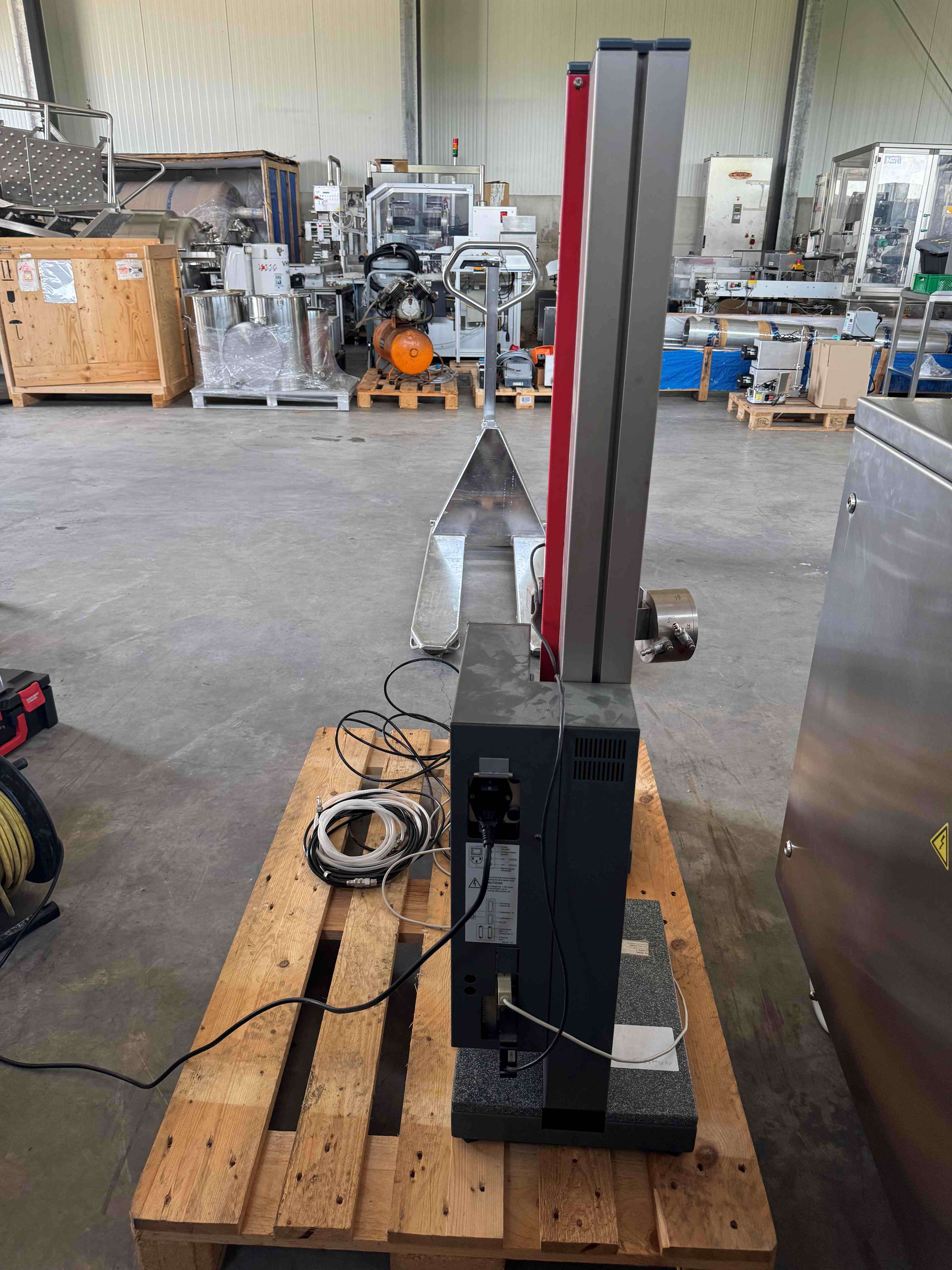 Tension and compression tester 6