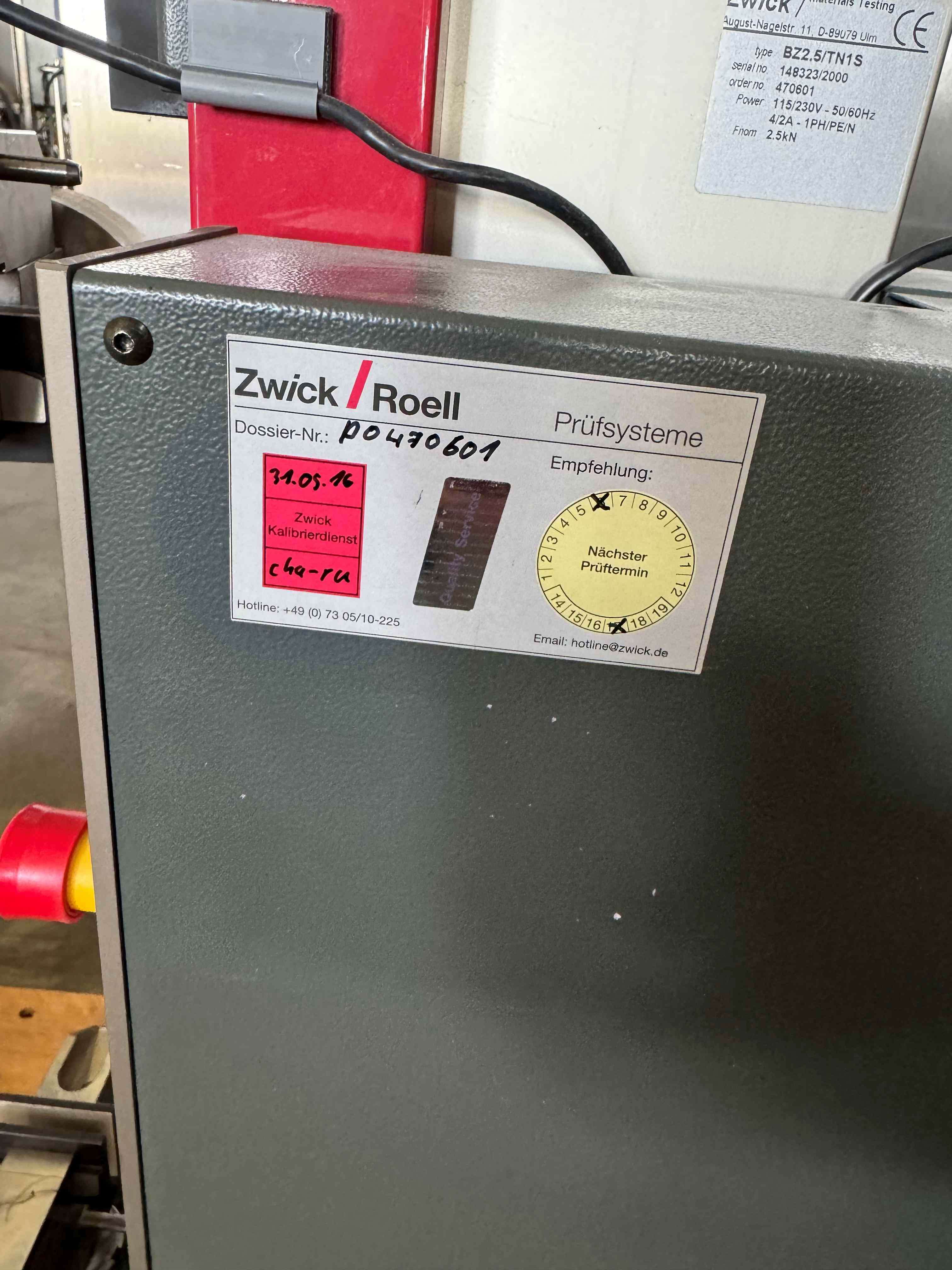 Tension and compression tester 8