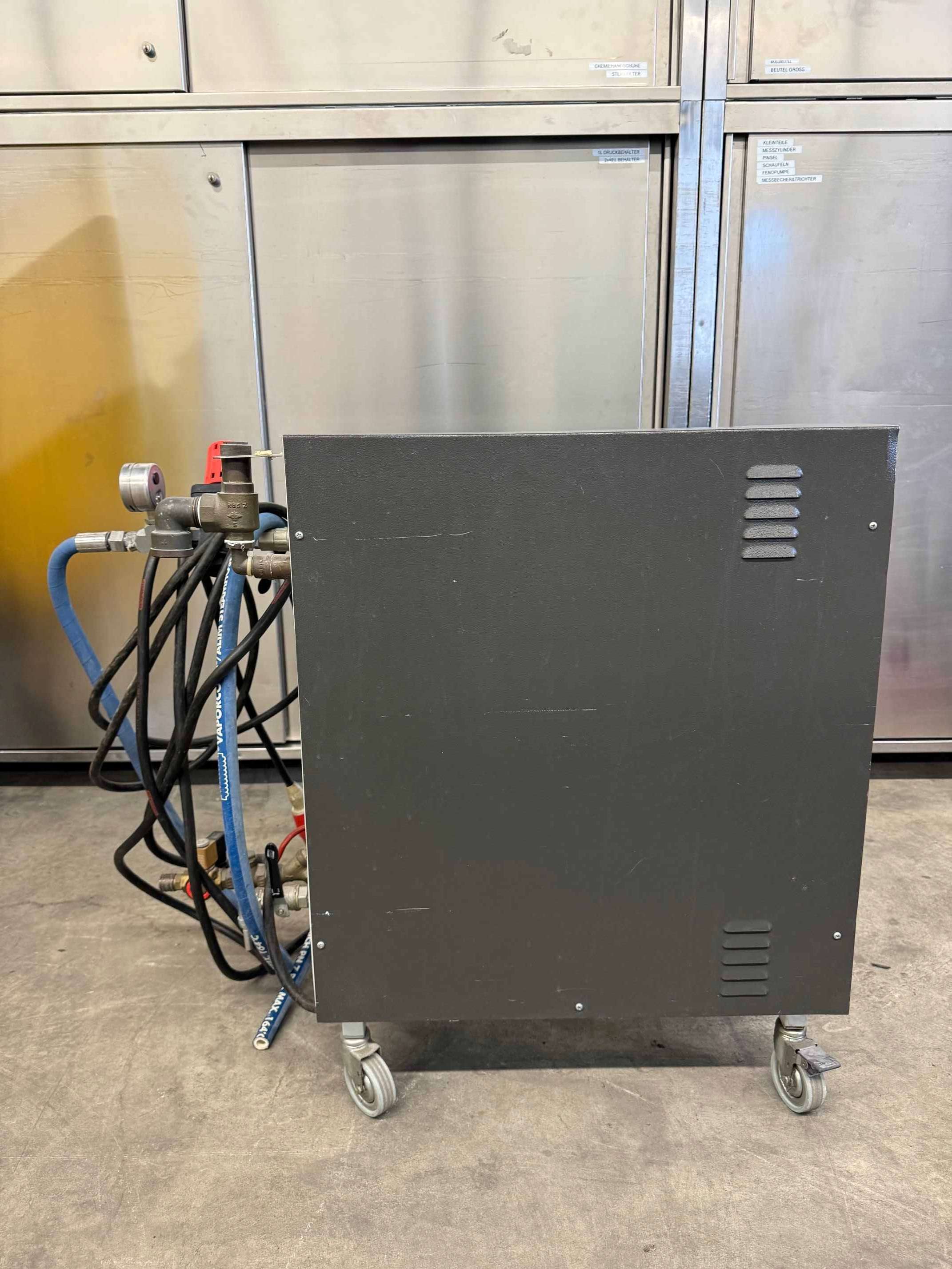 Steam generator 7
