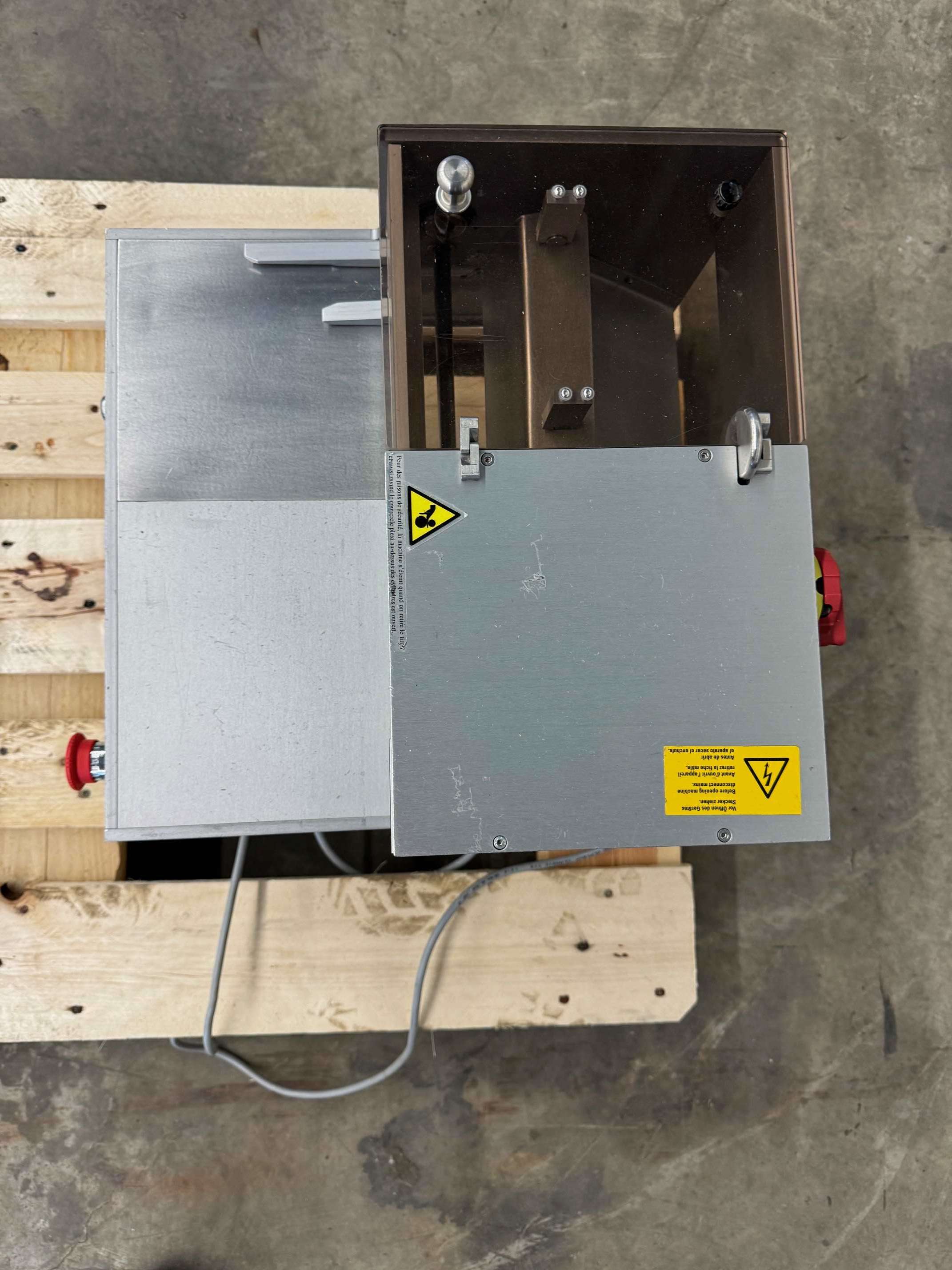 Deblister machine 4