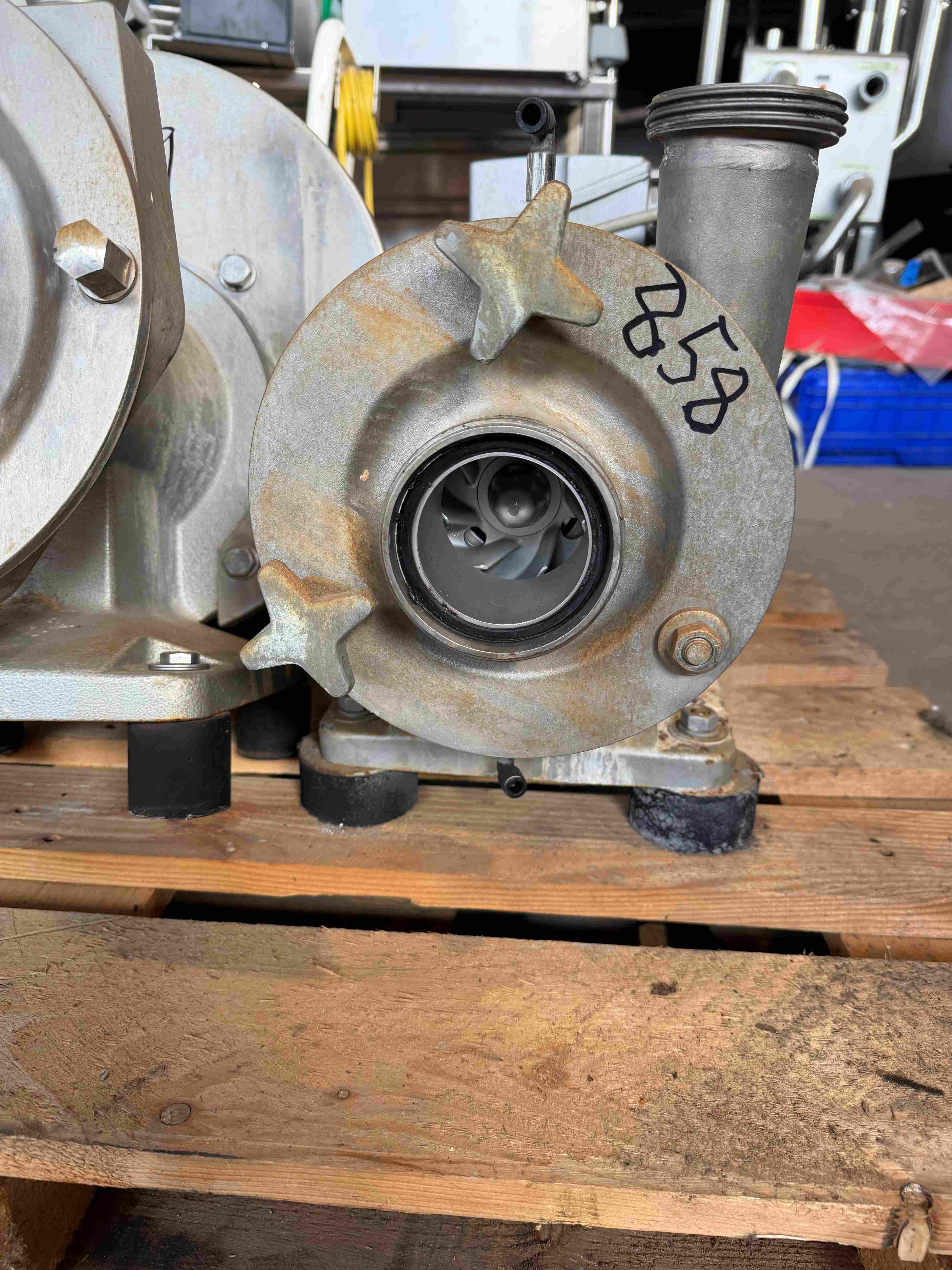 Gebrauchte Pumps Fristam FP 3522 KF Centrifugal Pump used - Fristam - Industriemaschine kaufen bei GS-INDUSTRIESERVICE Heidenheim