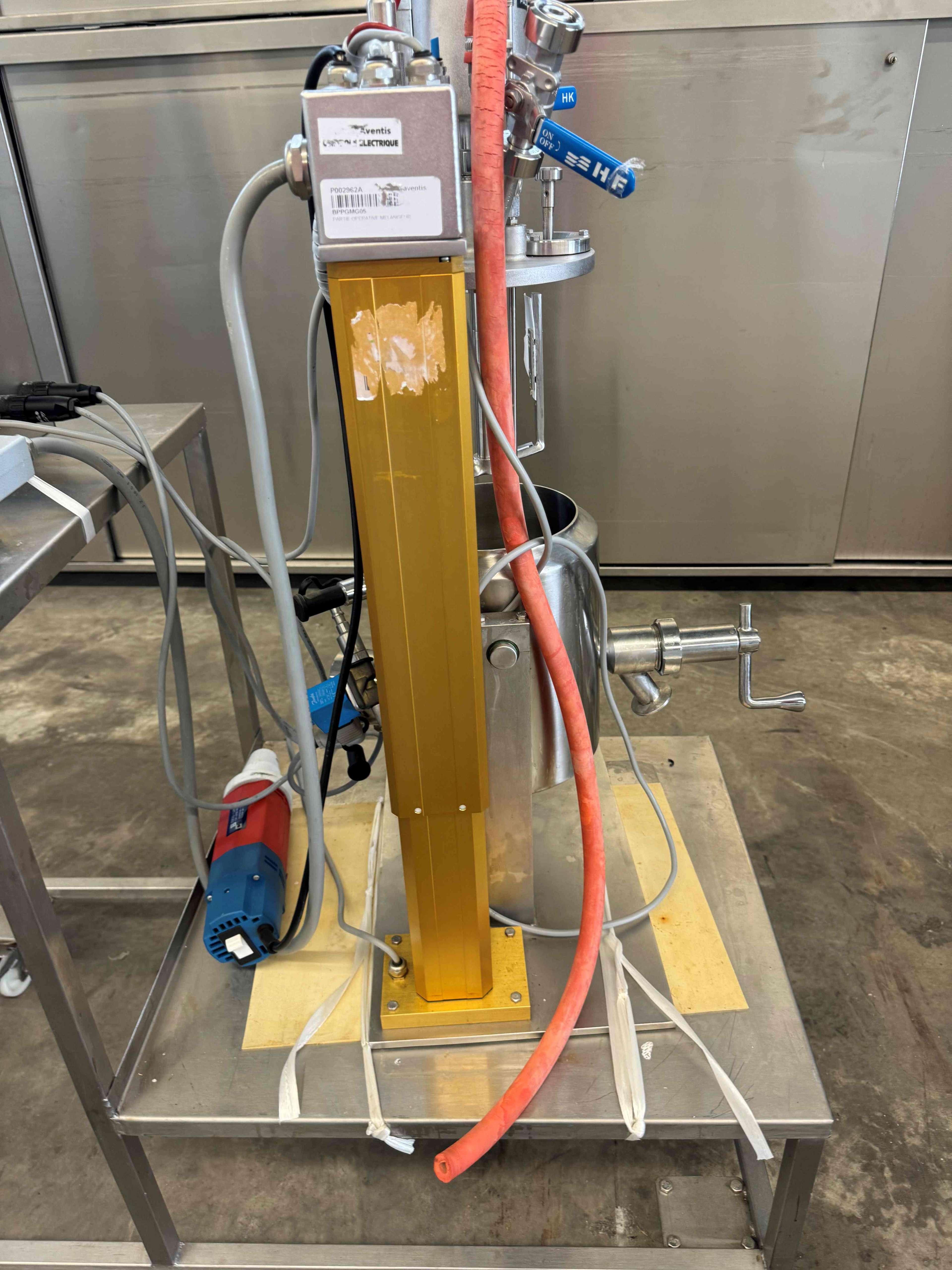 Homogenising machine 3