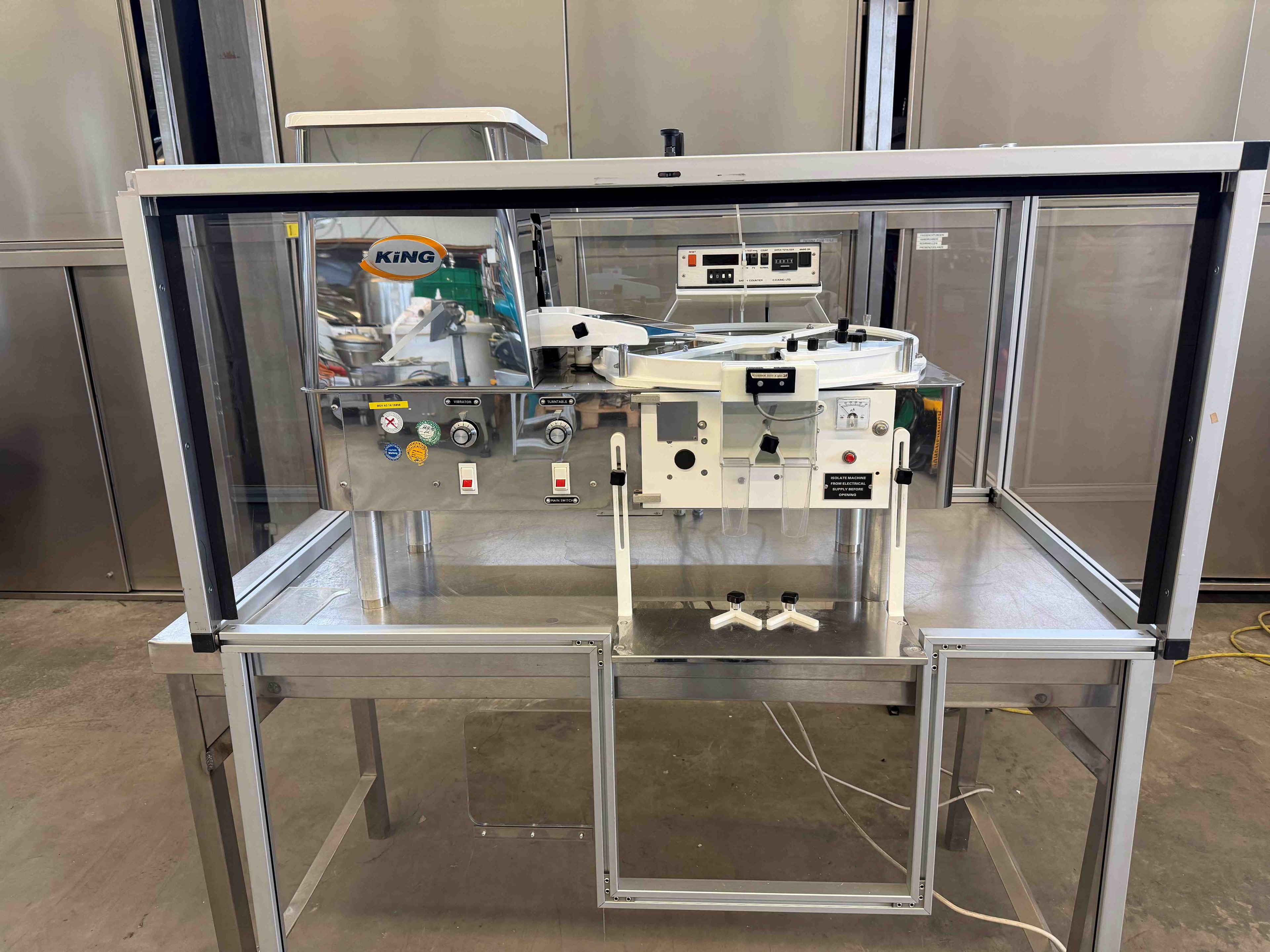 Tablet counting machine