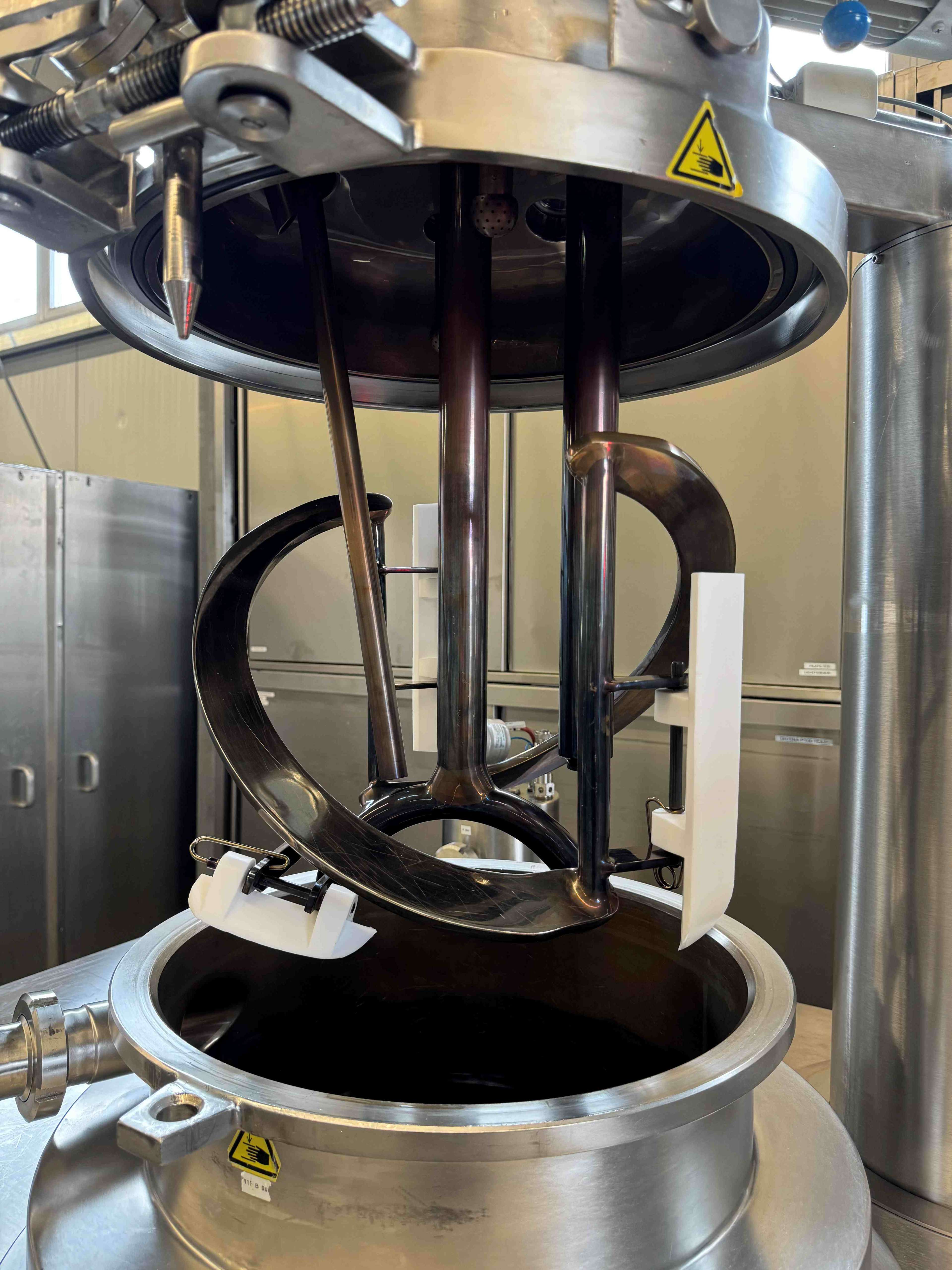 Vacuum process plant 8