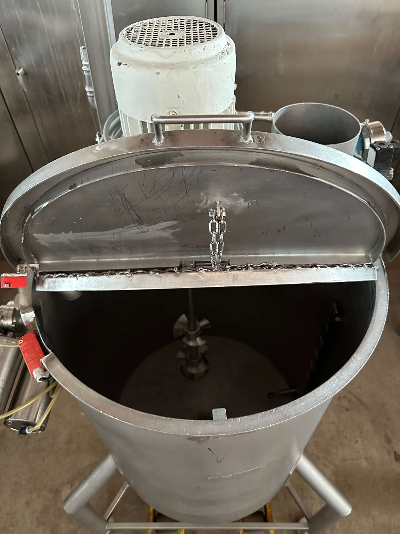 Stainless Steel Tank 4